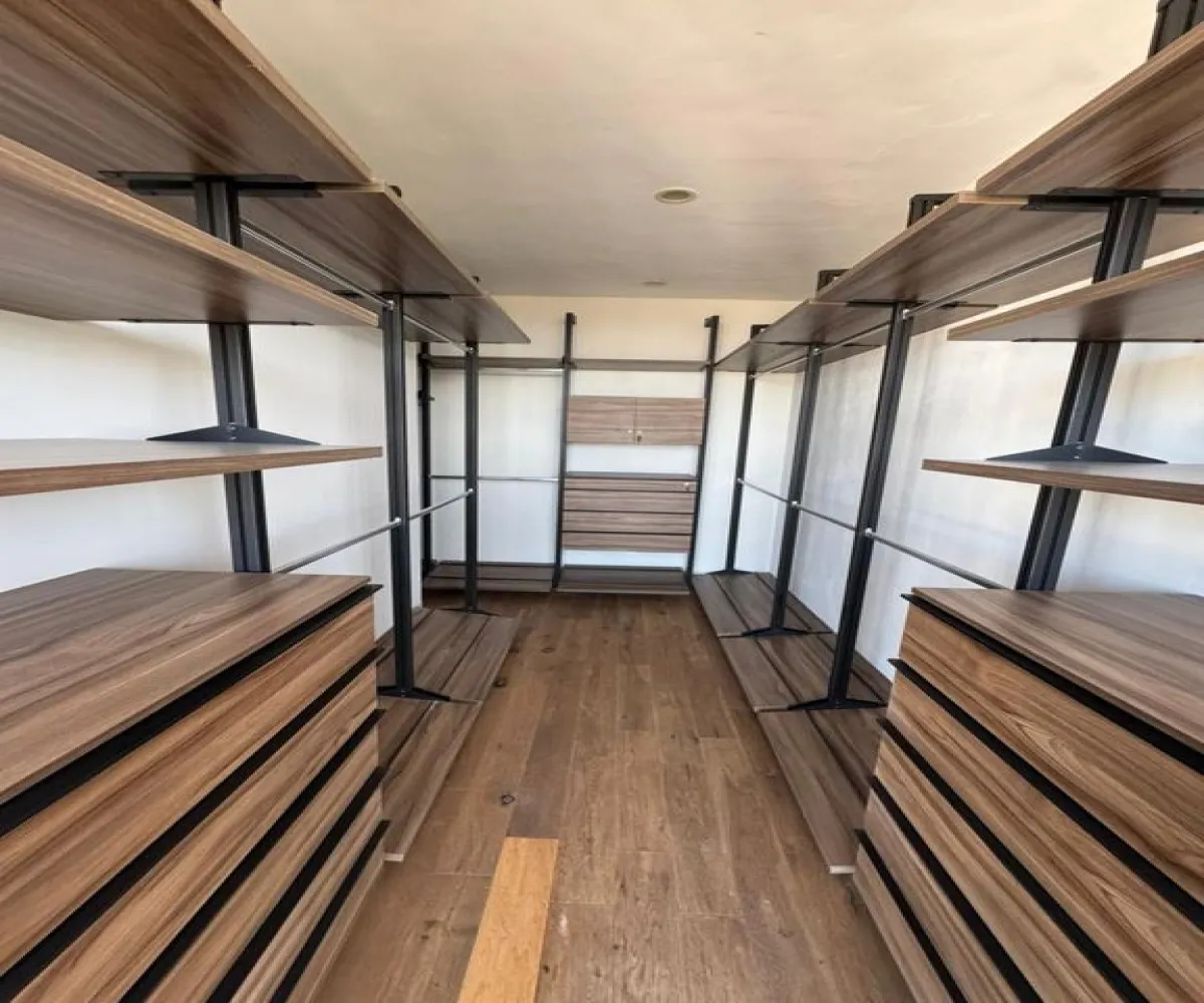 Casa En Venta,Avenida Juan Palomar y Arias 1300, Zapopan, Jalisco 45110, 4 Habitaciones,5 Baños,Avenida Juan Palomar y Arias,1,ph6YAA4