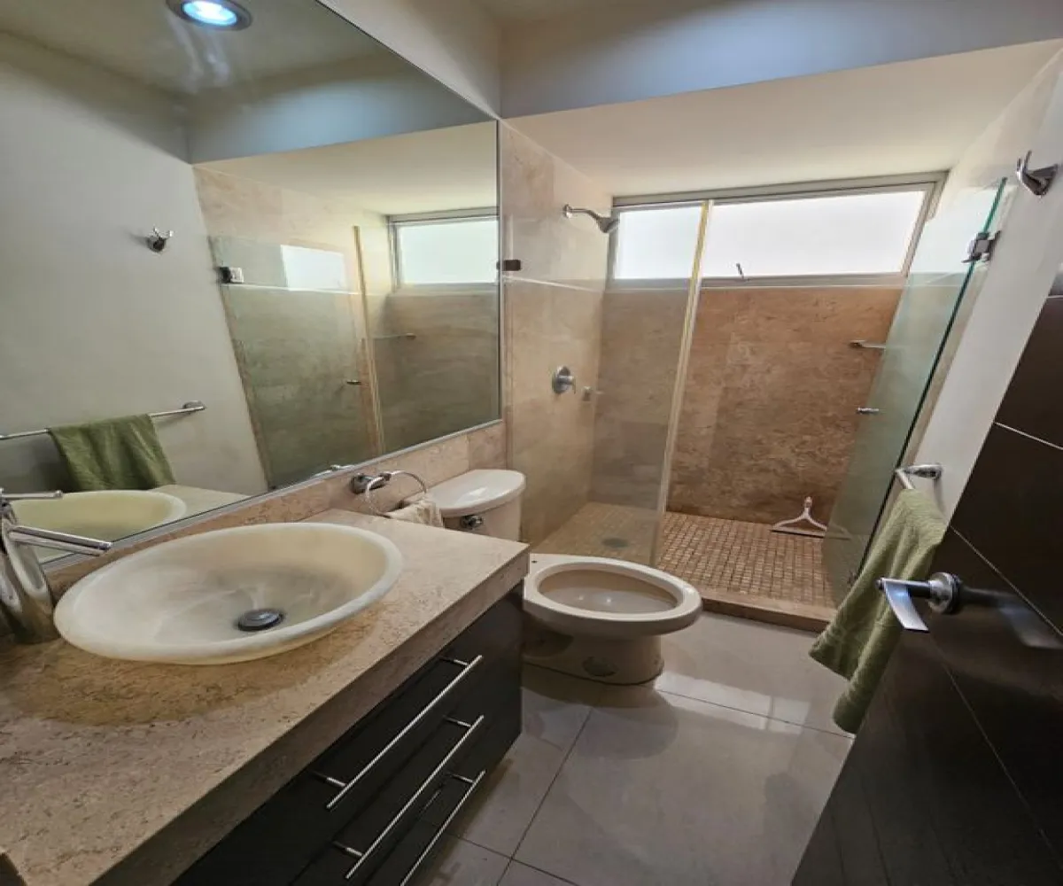 Departamento En Renta,Chapultepec Country,Diagonal Manuel Cambre 2235, Guadalajara, Jalisco 44620, 2 Habitaciones,2 Baños,Diagonal Manuel Cambre,1,pcjTtEw