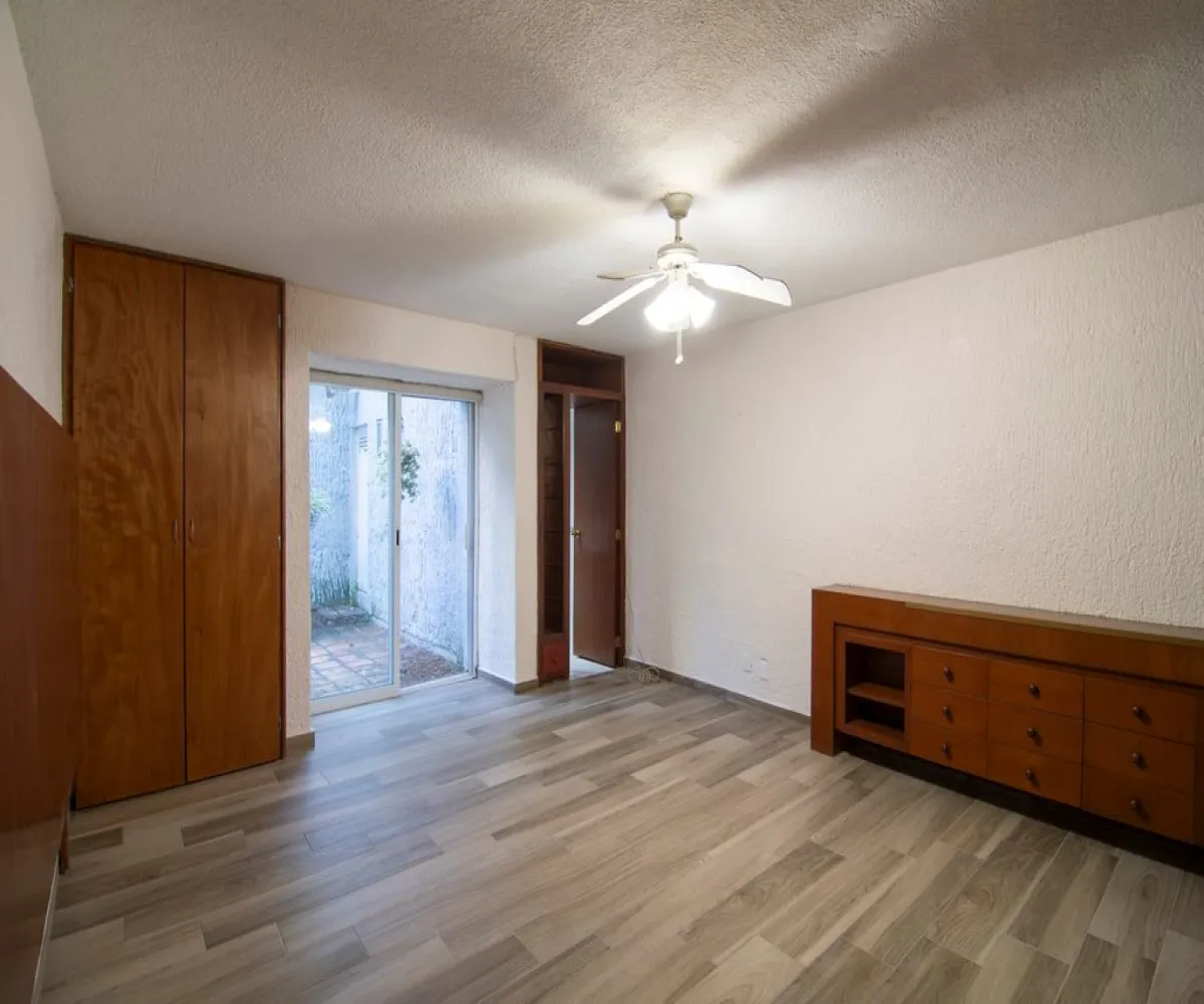 Departamento En Venta,Jardines del Bosque,Calle de la Nebulosa 2975, Guadalajara, Jalisco 44520, 3 Habitaciones,3 Baños,Calle de la Nebulosa,1,pzCZ4Lm