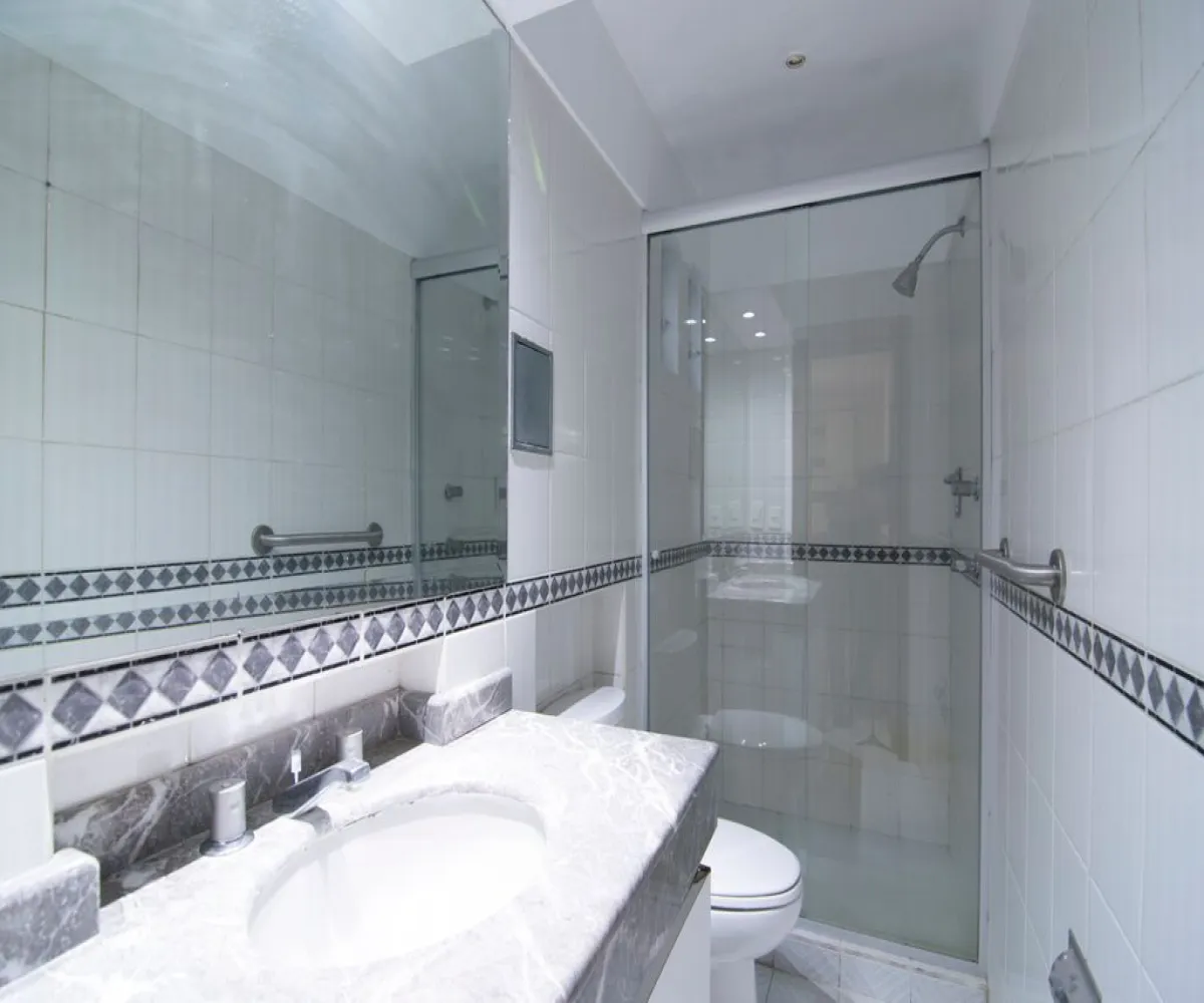 Departamento En Venta,Jardines del Bosque,Calle de la Nebulosa 2975, Guadalajara, Jalisco 44520, 3 Habitaciones,3 Baños,Calle de la Nebulosa,1,pzCZ4Lm