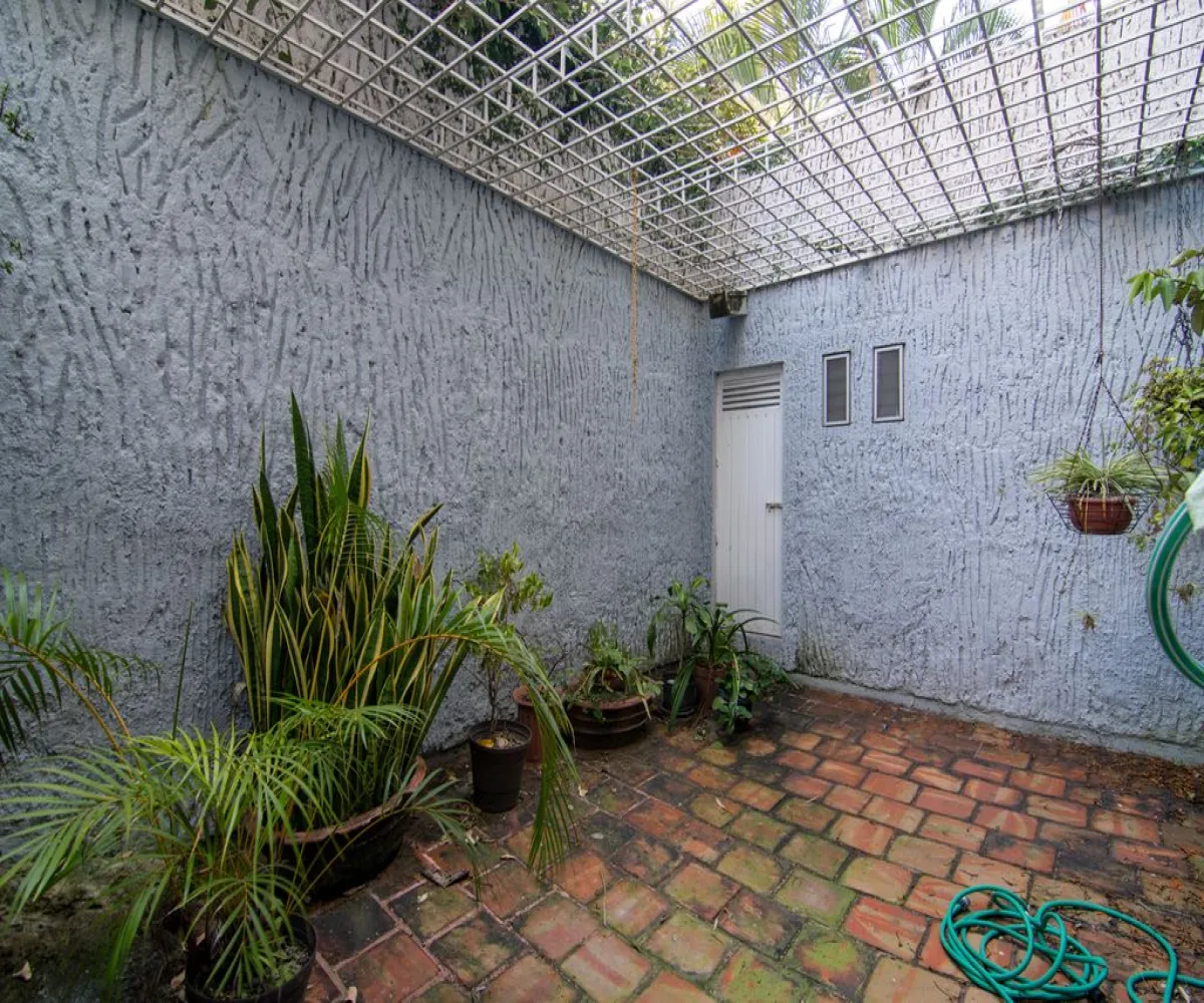 Departamento En Venta,Jardines del Bosque,Calle de la Nebulosa 2975, Guadalajara, Jalisco 44520, 3 Habitaciones,3 Baños,Calle de la Nebulosa,1,pzCZ4Lm