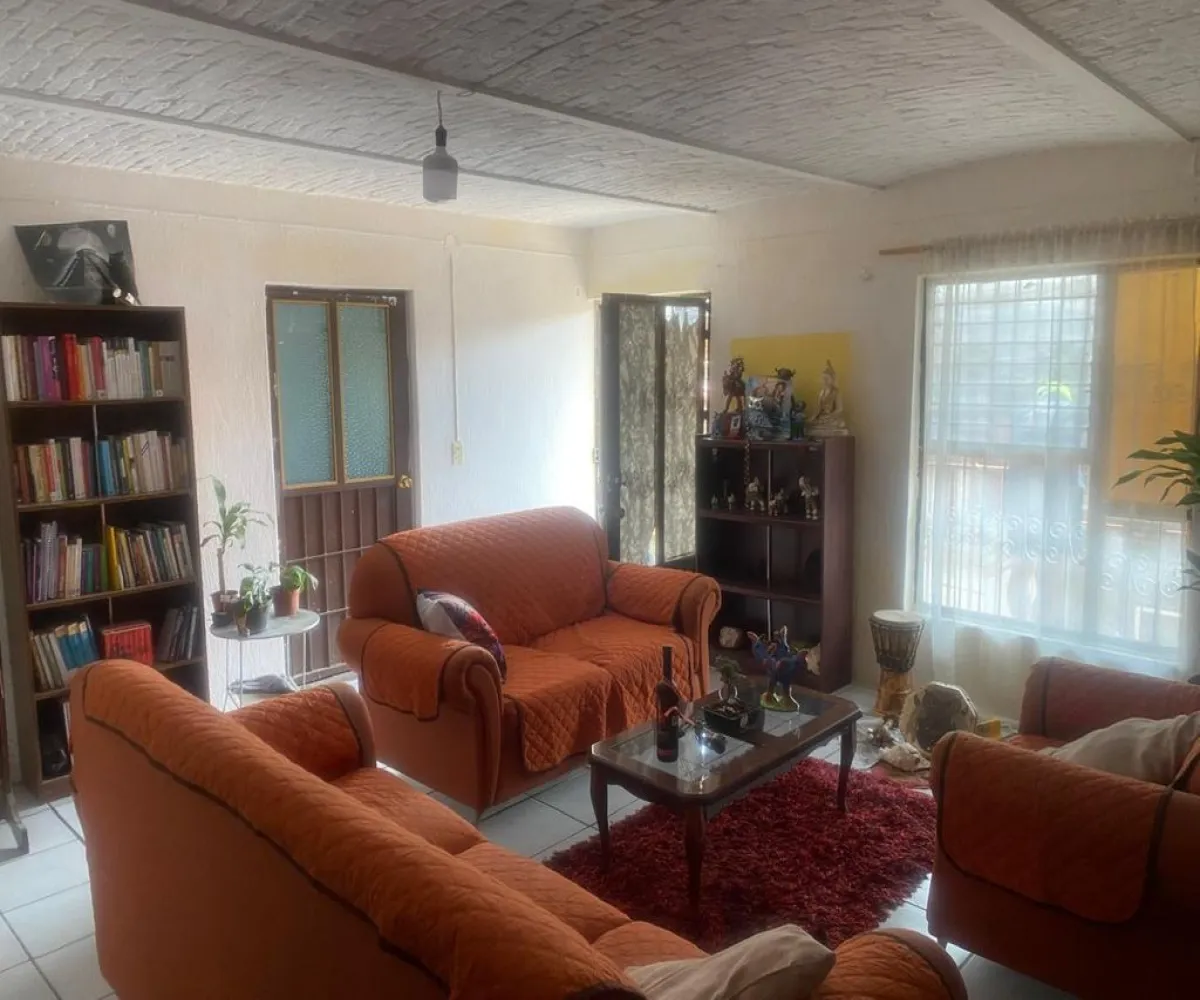 Casa En Venta,Centro,Abasolo Sur 117, Tlajomulco de Zúñiga, Jalisco 45650, 7 Habitaciones,2 Baños,Abasolo Sur,1,p8E23Gj