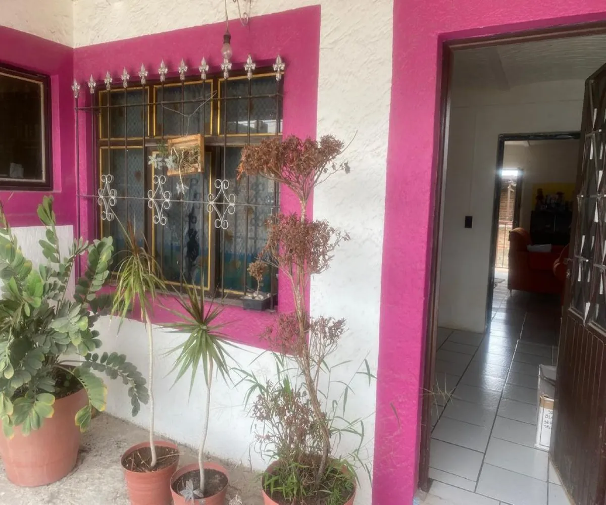 Casa En Venta,Centro,Abasolo Sur 117, Tlajomulco de Zúñiga, Jalisco 45650, 7 Habitaciones,2 Baños,Abasolo Sur,1,p8E23Gj