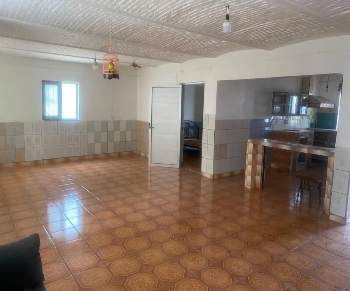 Casa En Venta,Centro,Abasolo Sur 117, Tlajomulco de Zúñiga, Jalisco 45650, 7 Habitaciones,2 Baños,Abasolo Sur,1,p8E23Gj