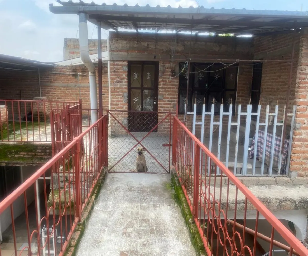 Casa En Venta,Centro,Abasolo Sur 117, Tlajomulco de Zúñiga, Jalisco 45650, 7 Habitaciones,2 Baños,Abasolo Sur,1,p8E23Gj