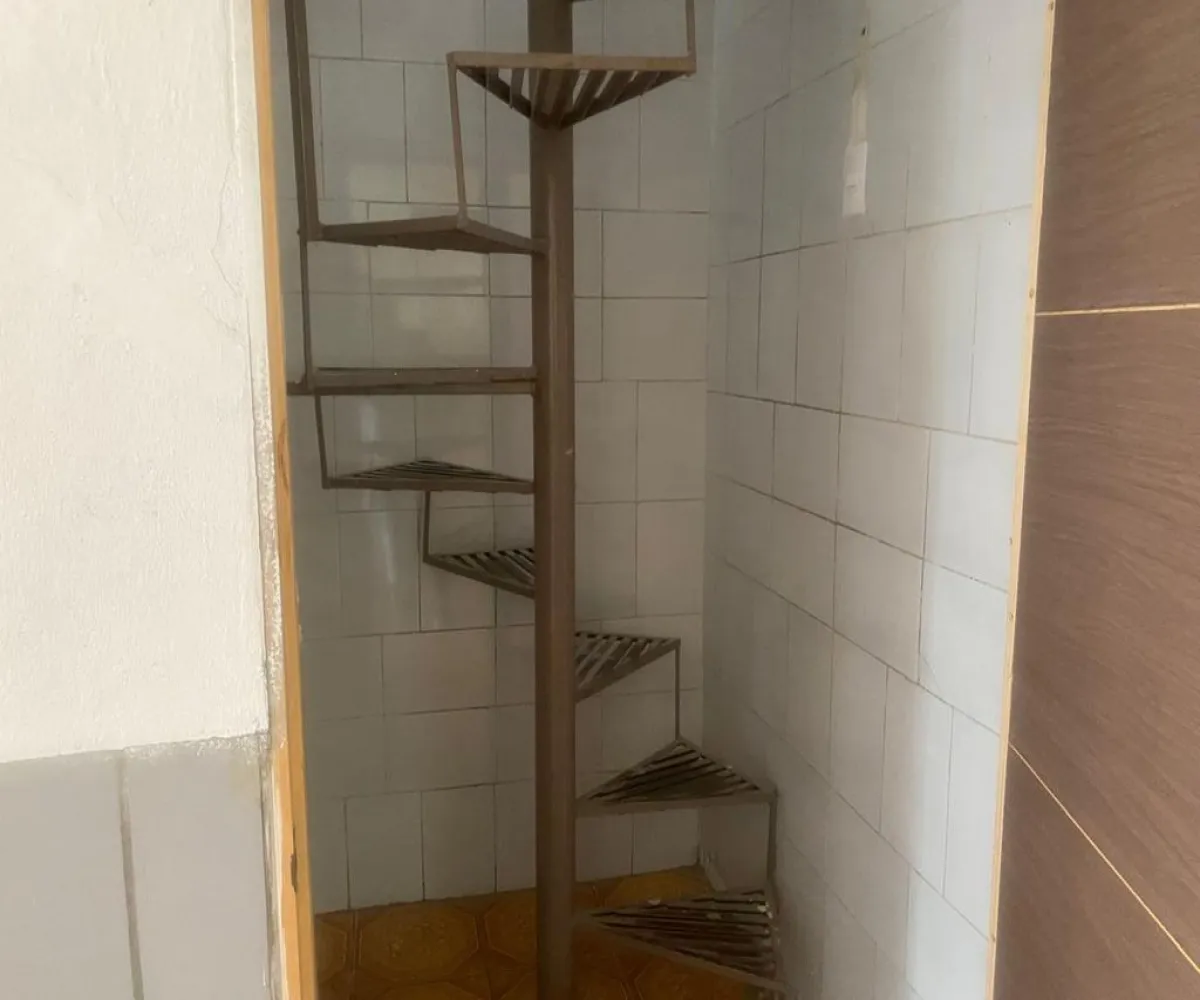 Casa En Venta,Centro,Abasolo Sur 117, Tlajomulco de Zúñiga, Jalisco 45650, 7 Habitaciones,2 Baños,Abasolo Sur,1,p8E23Gj