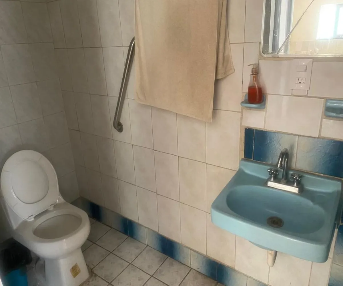 Casa En Venta,Centro,Abasolo Sur 117, Tlajomulco de Zúñiga, Jalisco 45650, 7 Habitaciones,2 Baños,Abasolo Sur,1,p8E23Gj