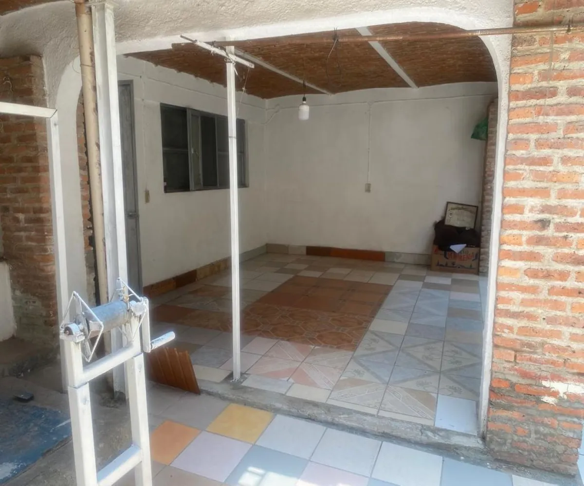 Casa En Venta,Centro,Abasolo Sur 117, Tlajomulco de Zúñiga, Jalisco 45650, 7 Habitaciones,2 Baños,Abasolo Sur,1,p8E23Gj