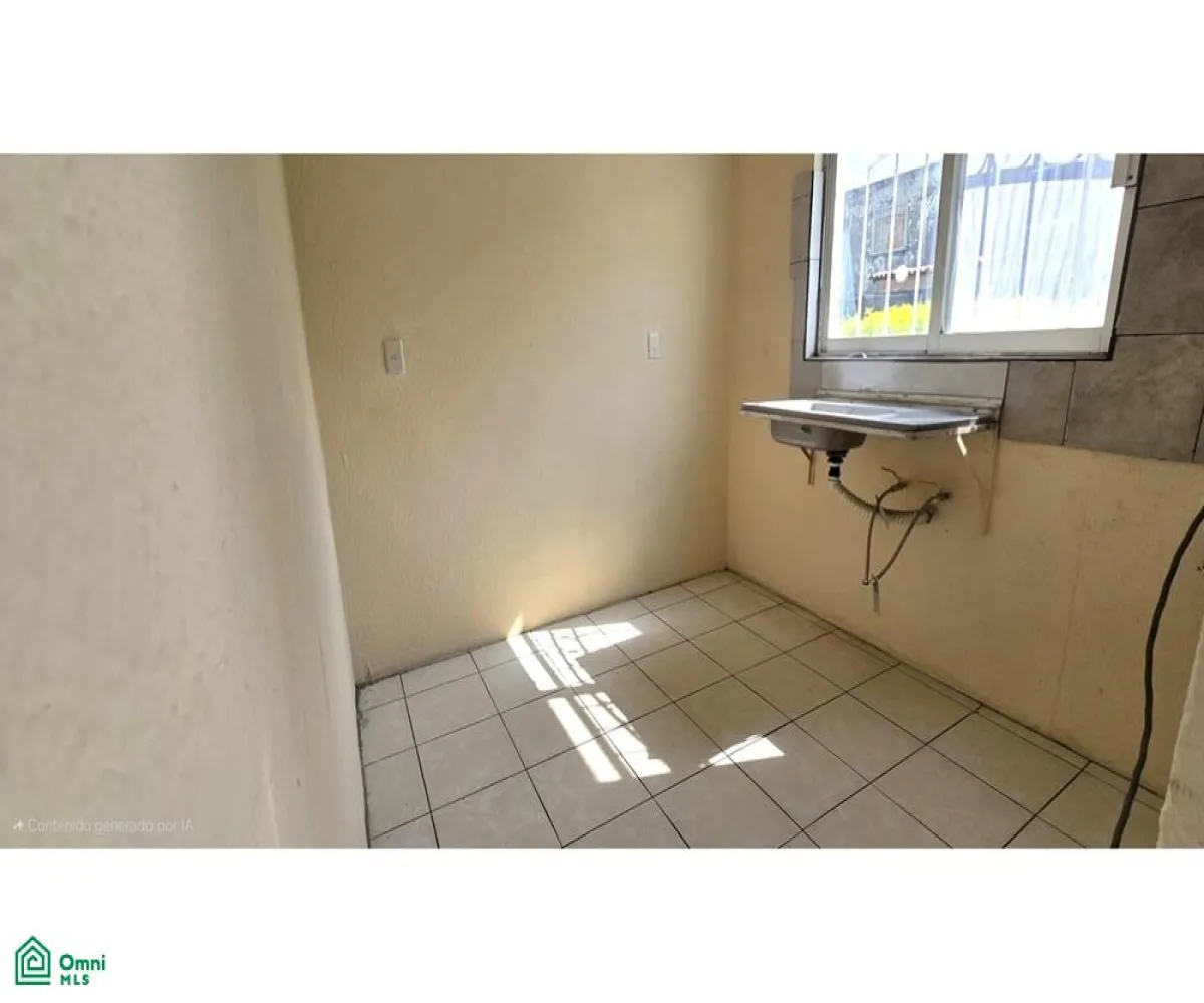 Casa En Venta,Fraccionamiento Real Del Valle,Valle de San Victor 1040, Tlajomulco de Zuniga, Jalisco 45654, 3 Habitaciones,3 Baños,Valle de San Victor,2,MX251031425