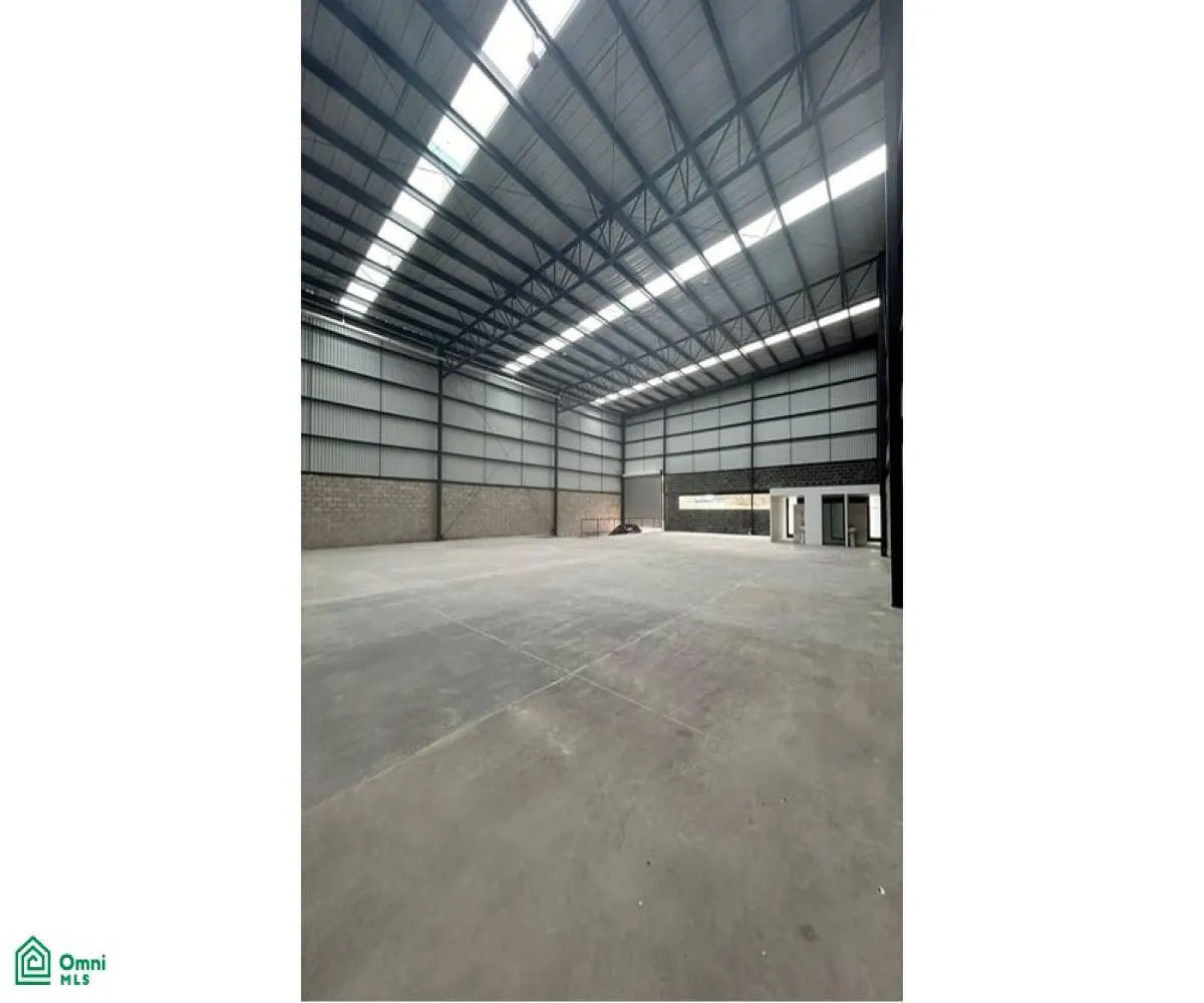 Edificio En Renta,Santa Cruz de la Loma (Tepetates),Santa Cruz de las flores S/N, Tlajomulco de Zuniga, Jalisco 45644,Santa Cruz de las flores,MX251031471