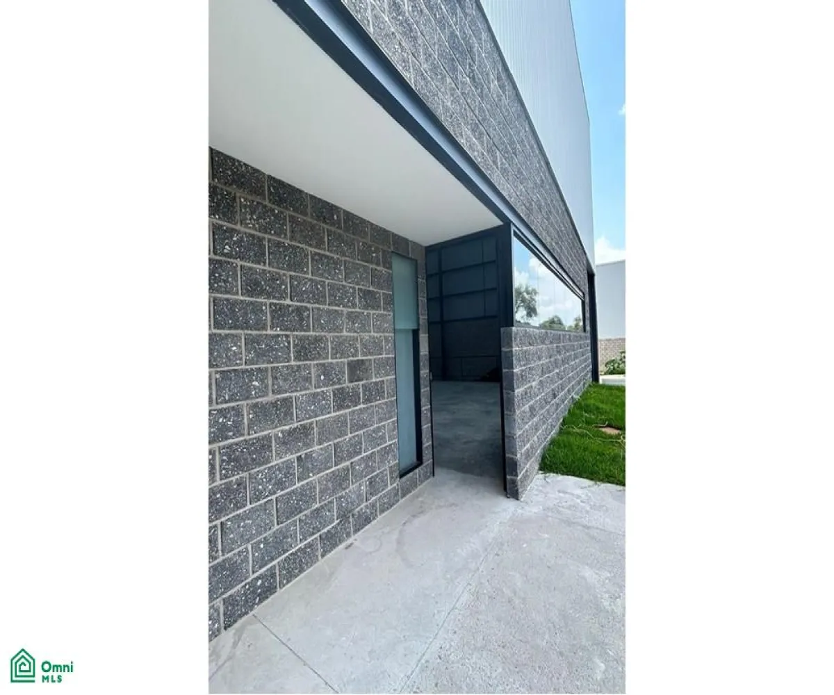 Edificio En Renta,Santa Cruz de la Loma (Tepetates),Santa Cruz de las flores S/N, Tlajomulco de Zuniga, Jalisco 45644,Santa Cruz de las flores,MX251031471