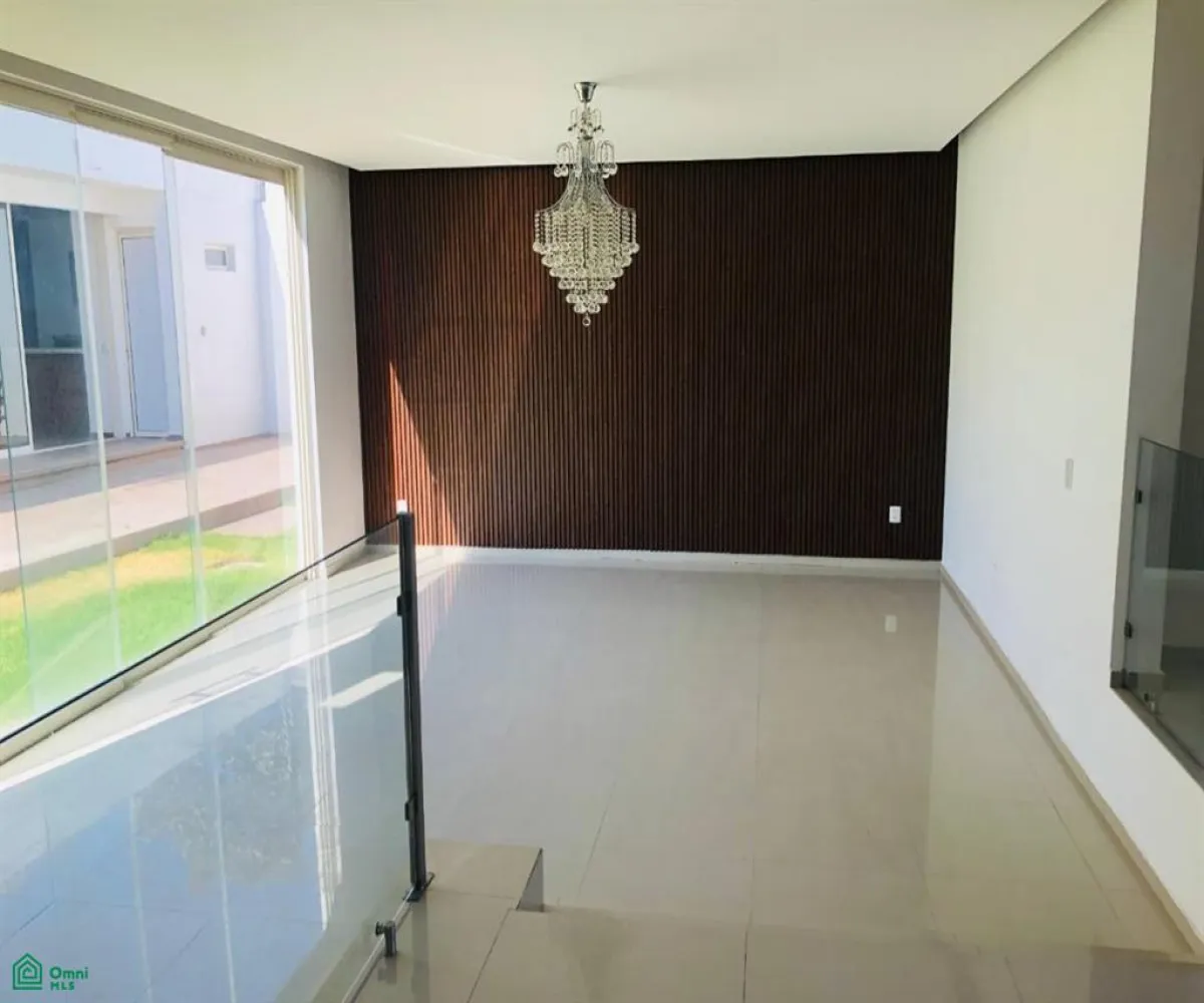 Casa En Venta,El Palomar,PASEO DE LOS PINOS 129, Tlajomulco de Zuniga, Jalisco 45643, 4 Habitaciones,4 Baños,PASEO DE LOS PINOS,2,MX251031651