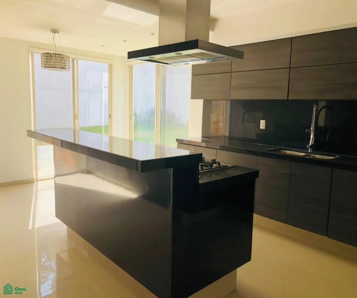 Casa En Venta,El Palomar,PASEO DE LOS PINOS 129, Tlajomulco de Zuniga, Jalisco 45643, 4 Habitaciones,4 Baños,PASEO DE LOS PINOS,2,MX251031651