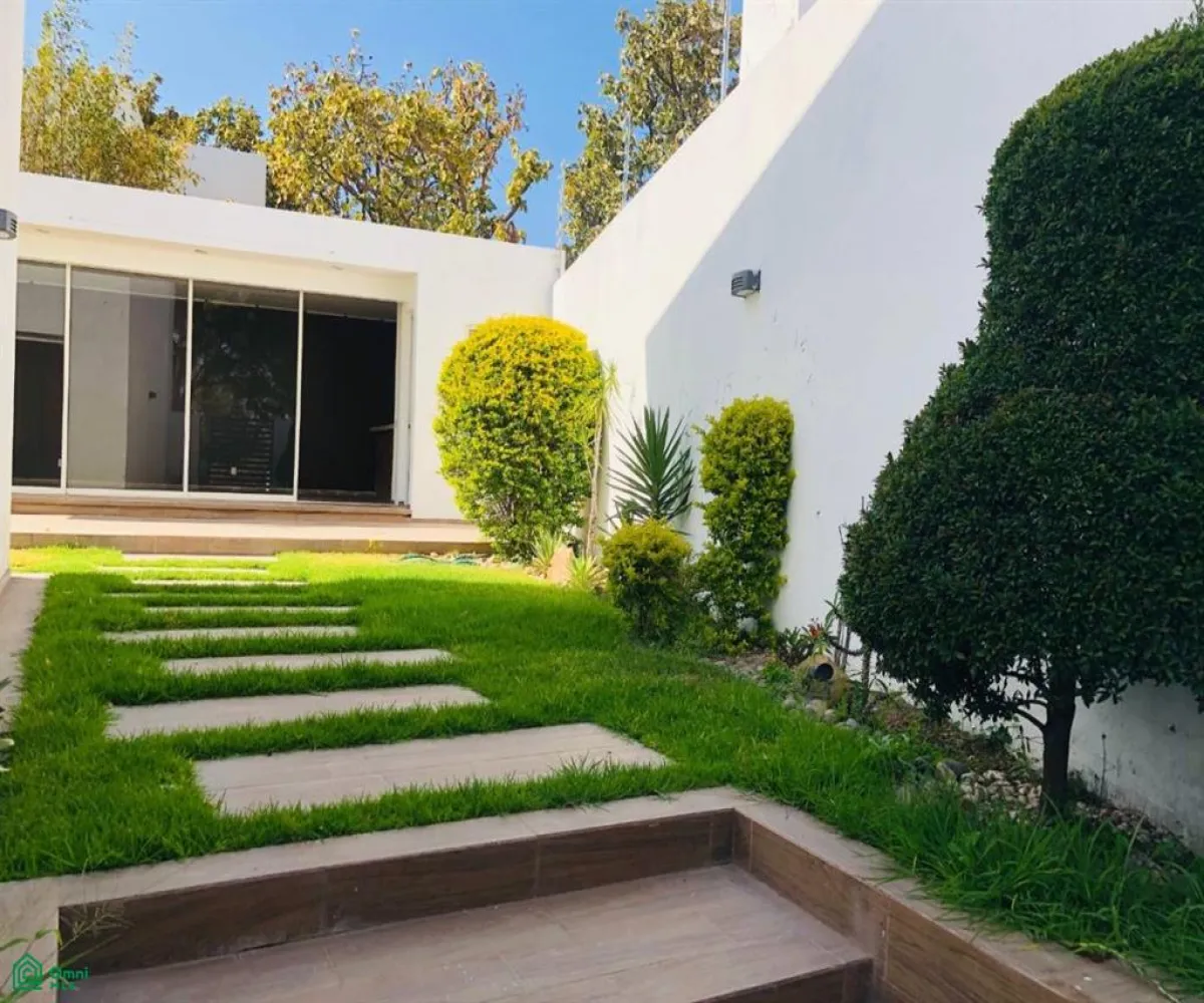 Casa En Venta,El Palomar,PASEO DE LOS PINOS 129, Tlajomulco de Zuniga, Jalisco 45643, 4 Habitaciones,4 Baños,PASEO DE LOS PINOS,2,MX251031651