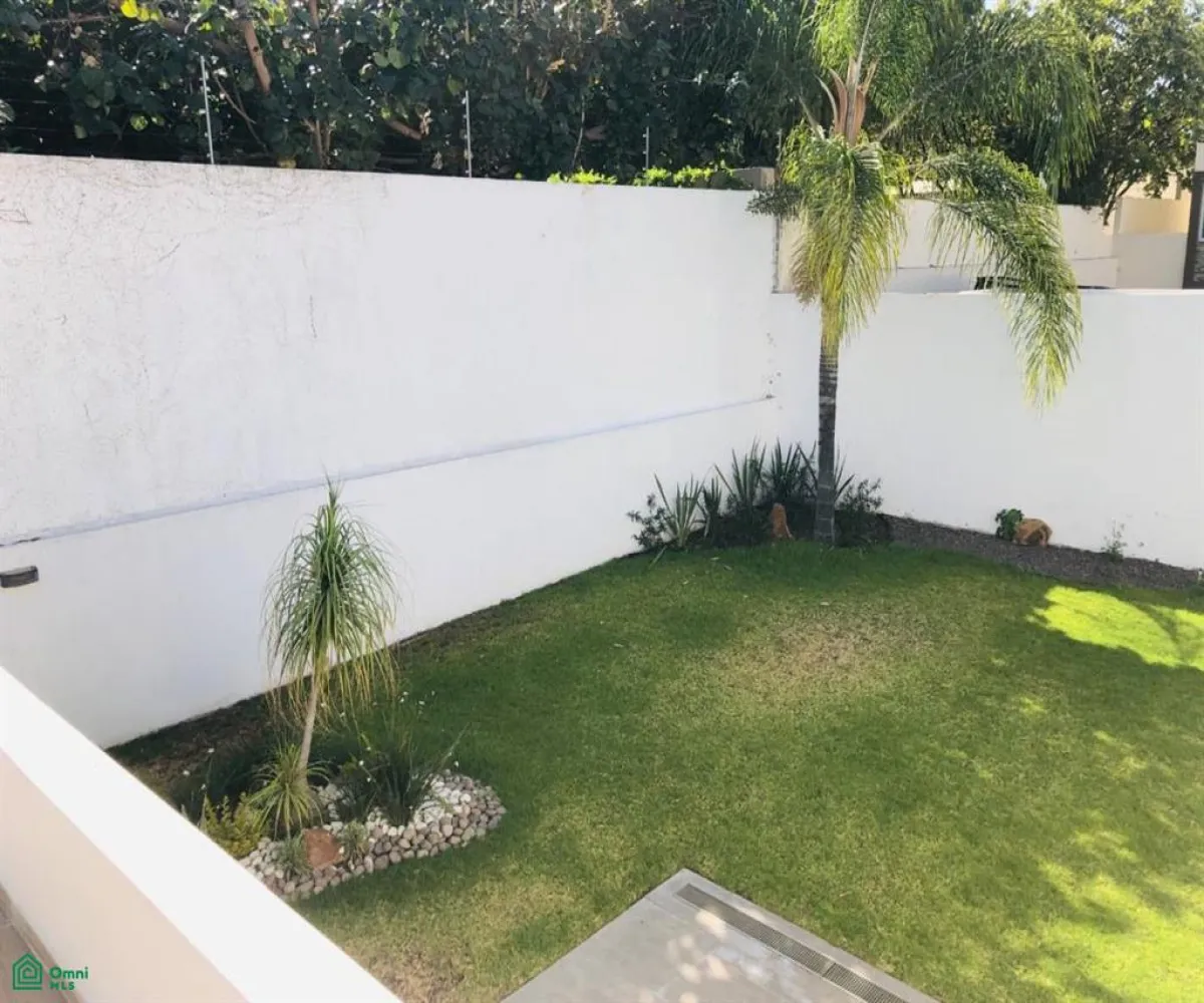 Casa En Venta,El Palomar,PASEO DE LOS PINOS 129, Tlajomulco de Zuniga, Jalisco 45643, 4 Habitaciones,4 Baños,PASEO DE LOS PINOS,2,MX251031651