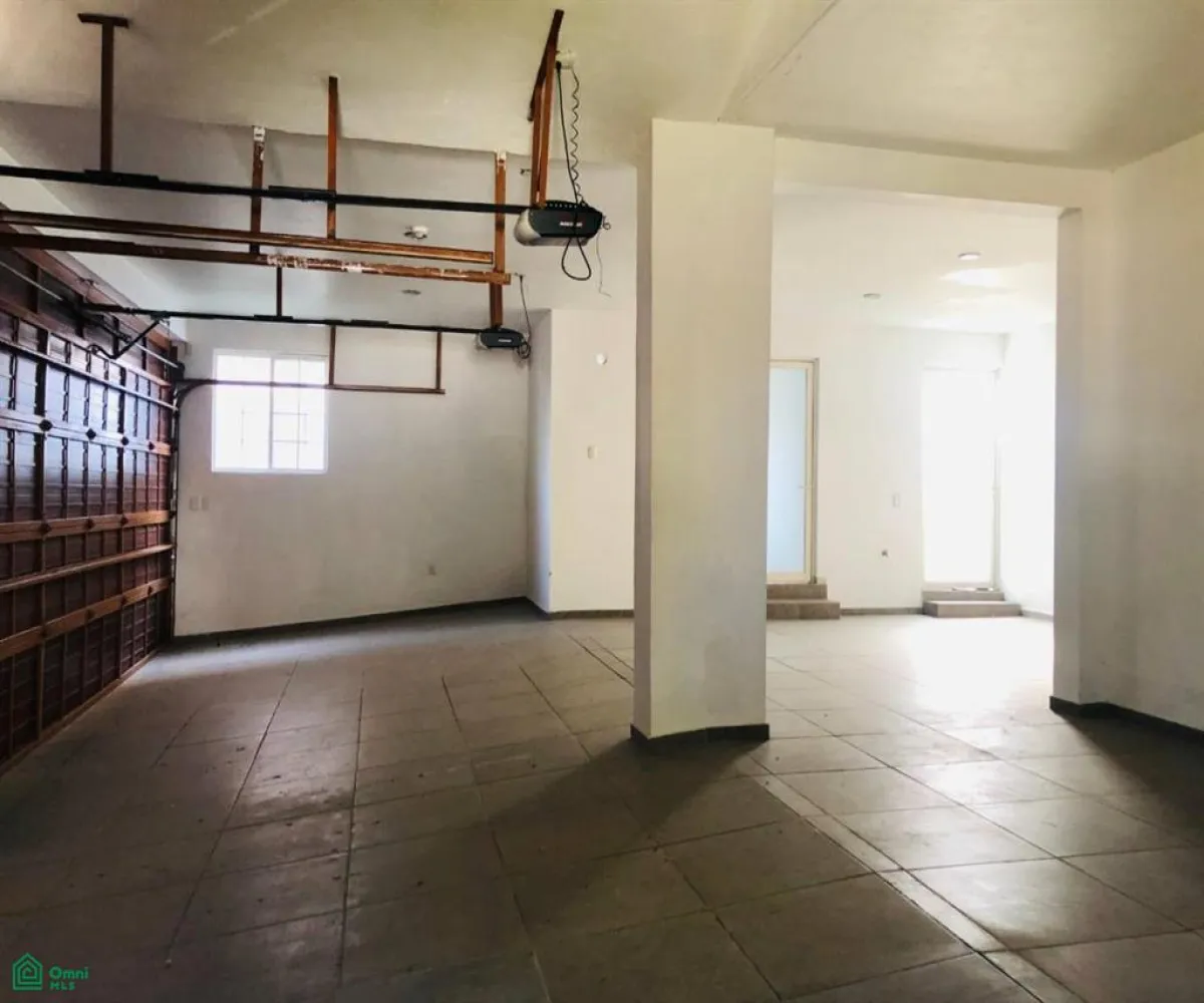 Casa En Venta,El Palomar,PASEO DE LOS PINOS 129, Tlajomulco de Zuniga, Jalisco 45643, 4 Habitaciones,4 Baños,PASEO DE LOS PINOS,2,MX251031651