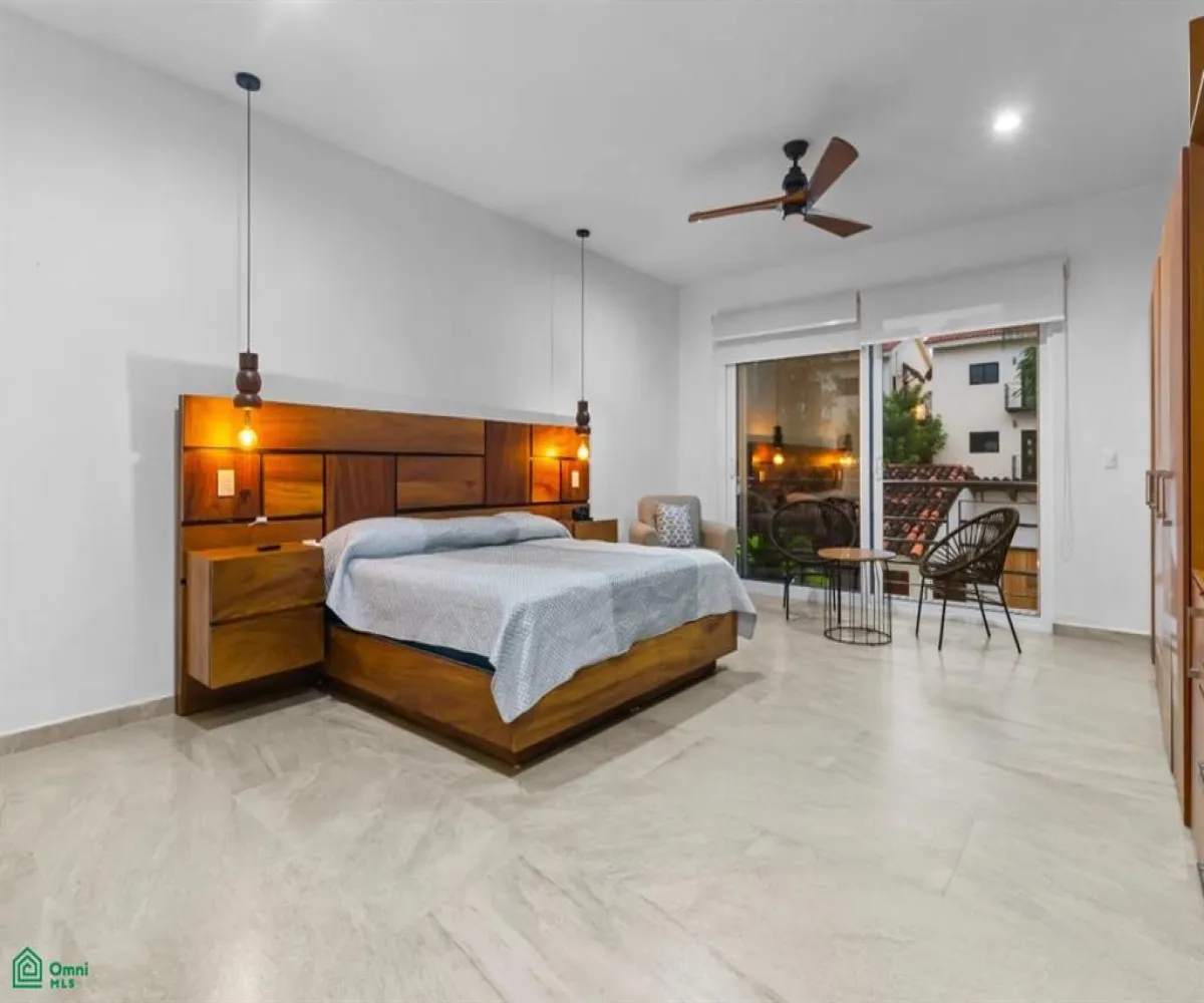 Casa En Venta,Marina Vallarta,Flamingos 142, Puerto Vallarta, Jalisco 48354, 5 Habitaciones,6 Baños,Flamingos,2,MX251031756