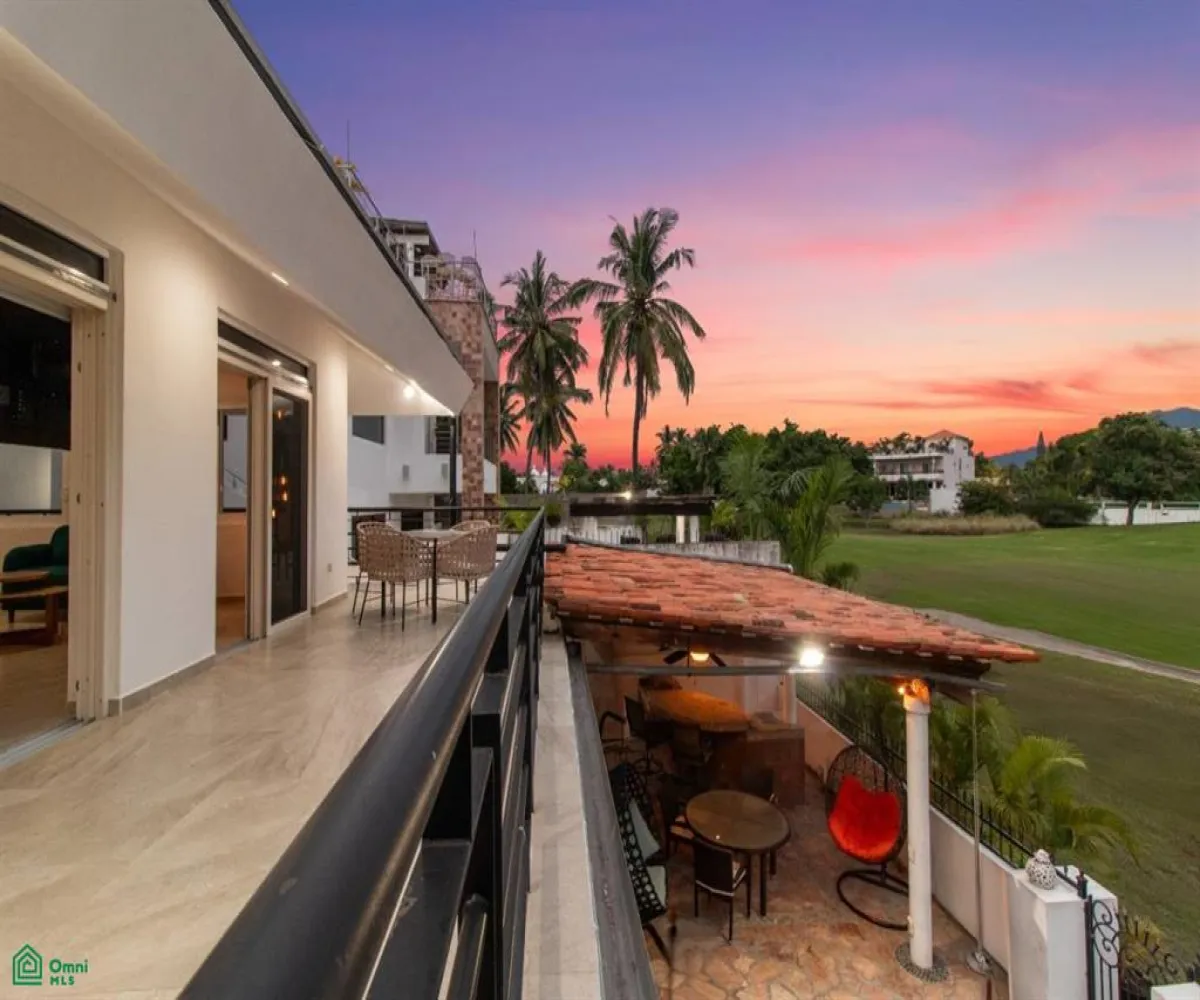 Casa En Venta,Marina Vallarta,Flamingos 142, Puerto Vallarta, Jalisco 48354, 5 Habitaciones,6 Baños,Flamingos,2,MX251031756