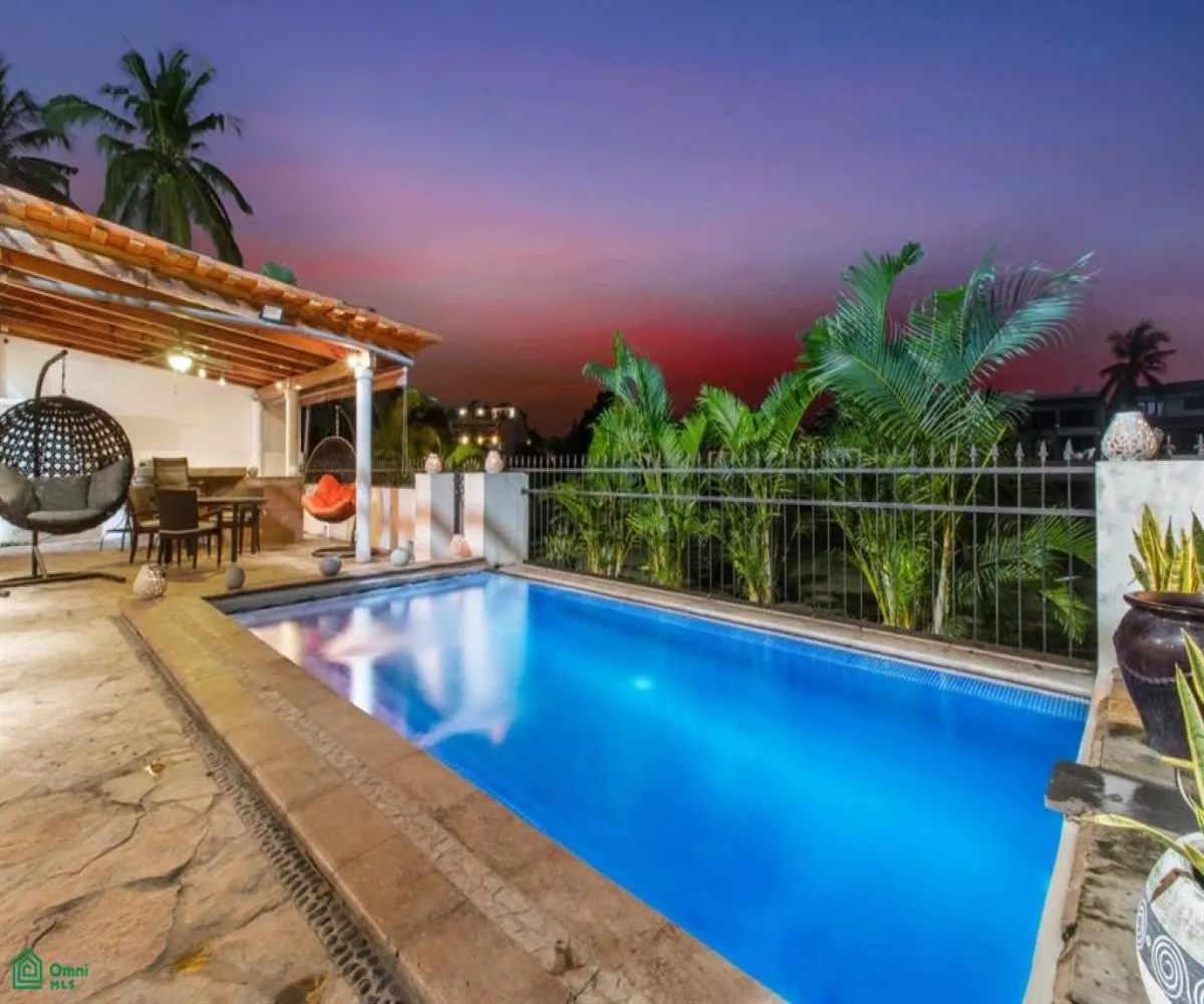 Casa En Venta,Marina Vallarta,Flamingos 142, Puerto Vallarta, Jalisco 48354, 5 Habitaciones,6 Baños,Flamingos,2,MX251031756