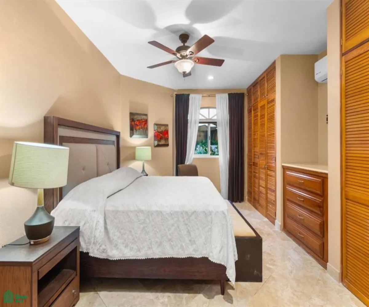 Casa En Venta,Marina Vallarta,Flamingos 142, Puerto Vallarta, Jalisco 48354, 5 Habitaciones,6 Baños,Flamingos,2,MX251031756