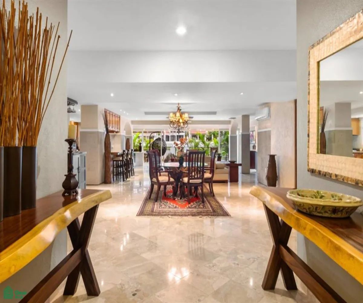 Casa En Venta,Marina Vallarta,Flamingos 142, Puerto Vallarta, Jalisco 48354, 5 Habitaciones,6 Baños,Flamingos,2,MX251031756