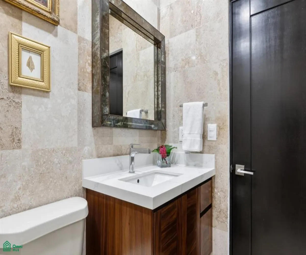 Departamento En Venta,El Cerro,Privada Allende 10 Interior 7, Puerto Vallarta, Jalisco 48304, 2 Habitaciones,2 Baños,Privada Allende,3,MX251031767