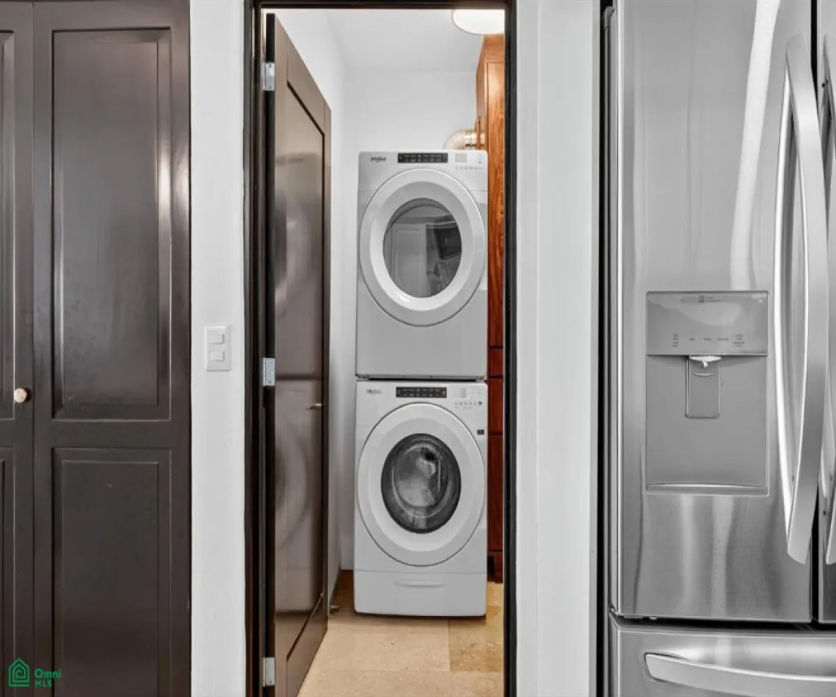 Departamento En Venta,El Cerro,Privada Allende 10 Interior 7, Puerto Vallarta, Jalisco 48304, 2 Habitaciones,2 Baños,Privada Allende,3,MX251031767