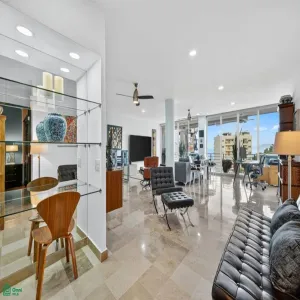 Departamento En Venta,El Cerro,Privada Allende 10 Interior 7, Puerto Vallarta, Jalisco 48304, 2 Habitaciones,2 Baños,Privada Allende,3,MX251031767