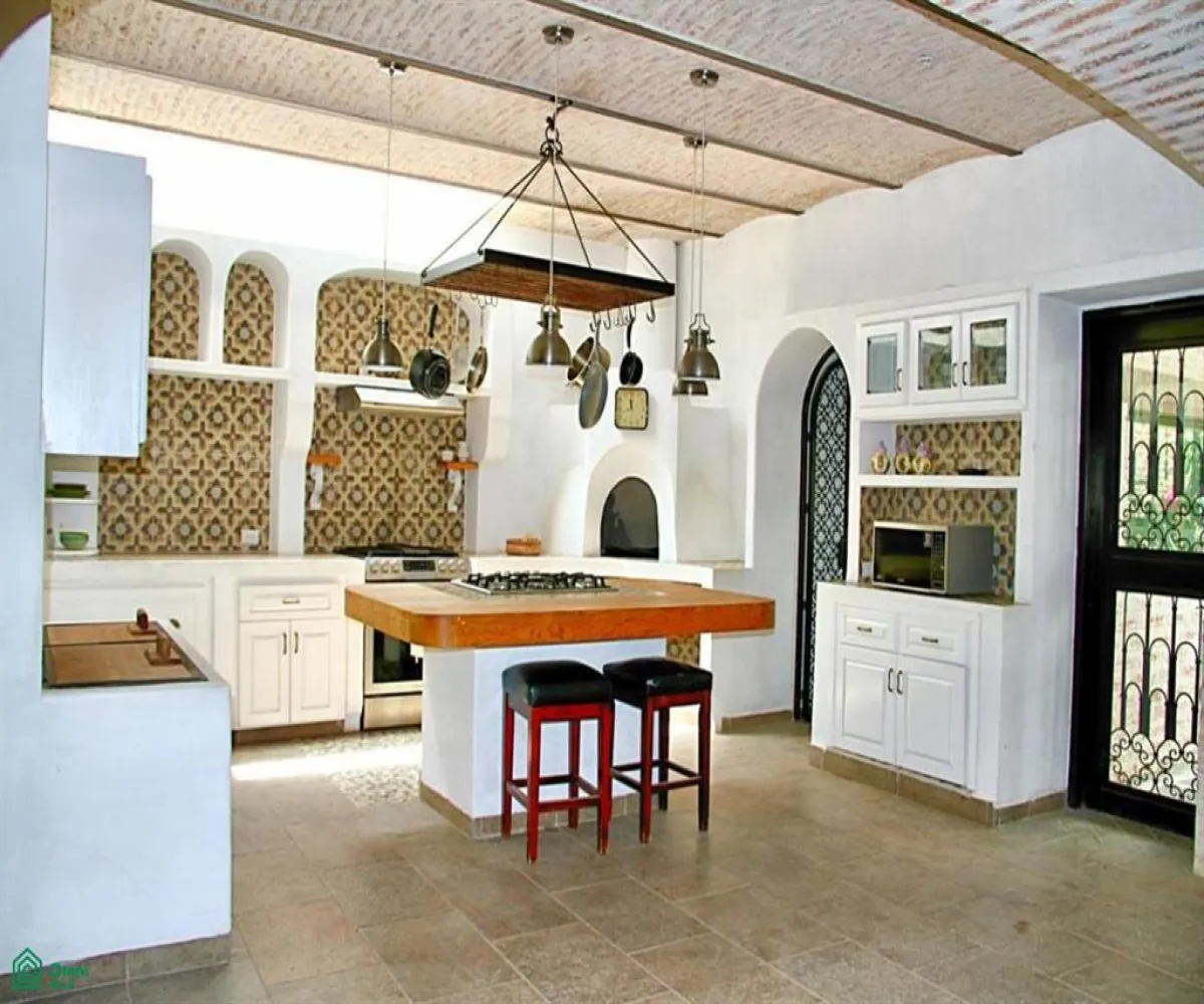 Casa En Venta,Ribera del Pilar,Santa Fe 25, Chapala, Jalisco 45906, 7 Habitaciones,4 Baños,Santa Fe,2,MX251031948