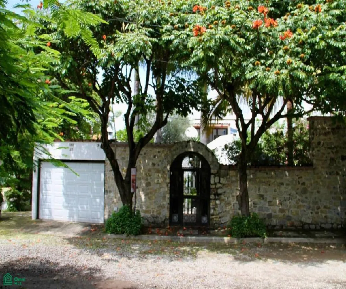 Casa En Venta,Ribera del Pilar,Santa Fe 25, Chapala, Jalisco 45906, 7 Habitaciones,4 Baños,Santa Fe,2,MX251031948