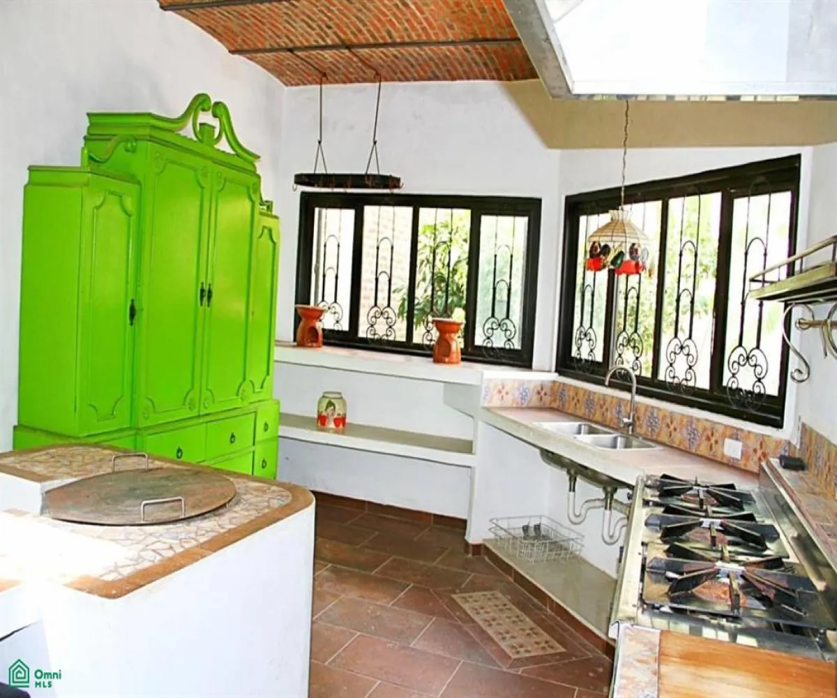 Casa En Venta,Ribera del Pilar,Santa Fe 25, Chapala, Jalisco 45906, 7 Habitaciones,4 Baños,Santa Fe,2,MX251031948