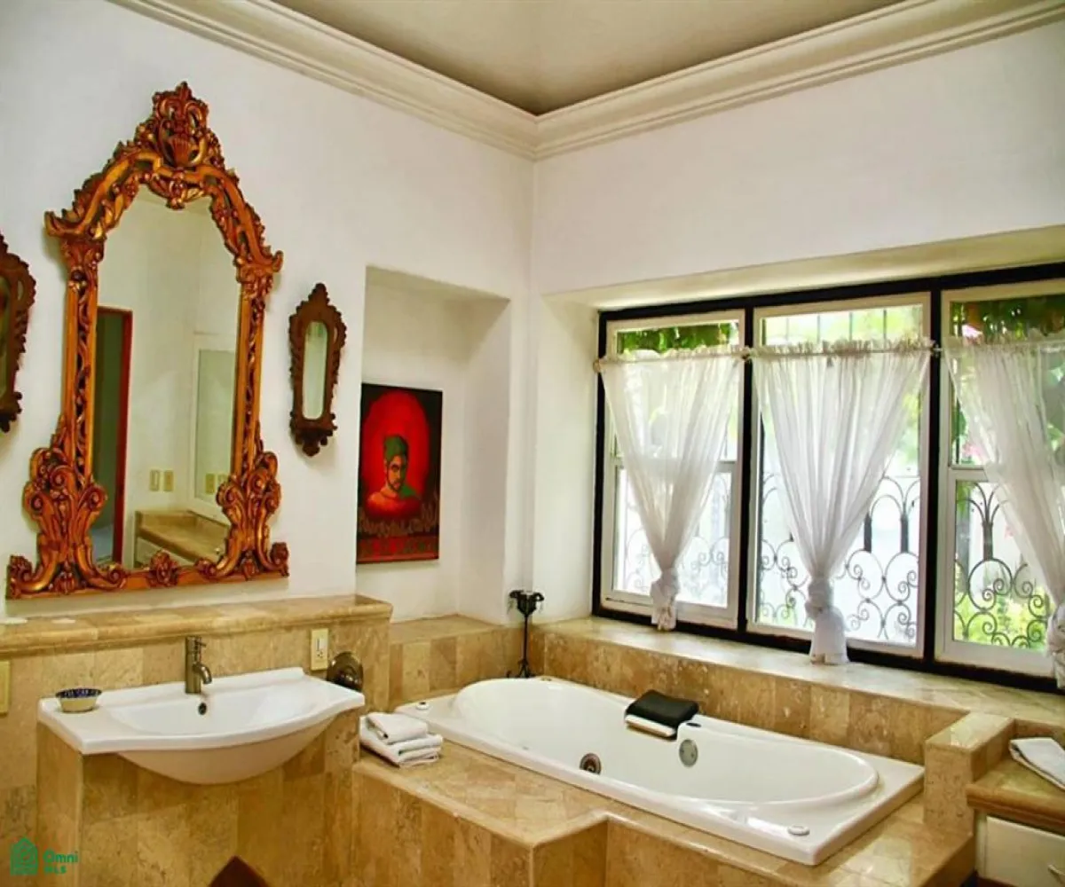 Casa En Venta,Ribera del Pilar,Santa Fe 25, Chapala, Jalisco 45906, 7 Habitaciones,4 Baños,Santa Fe,2,MX251031948