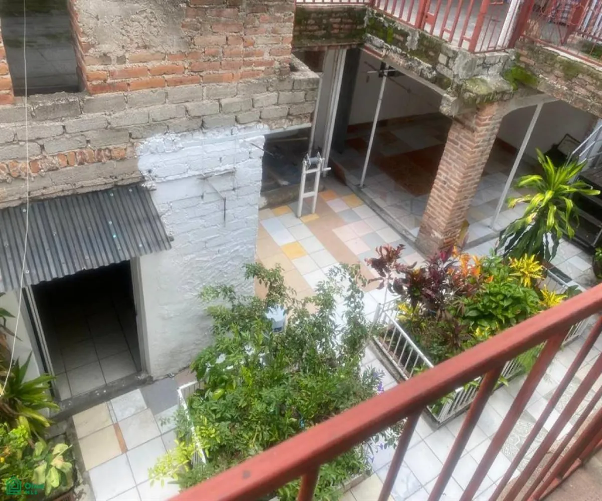 Casa En Venta,San Sebastián El Grande,Abasolo 117, Tlajomulco de Zuniga, Jalisco 45650, 7 Habitaciones,2 Baños,Abasolo,2,MX251031972