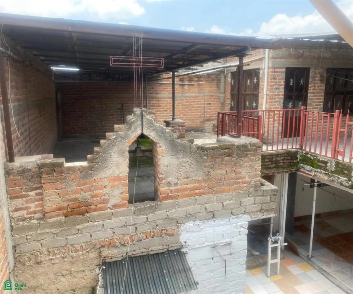 Casa En Venta,San Sebastián El Grande,Abasolo 117, Tlajomulco de Zuniga, Jalisco 45650, 7 Habitaciones,2 Baños,Abasolo,2,MX251031972