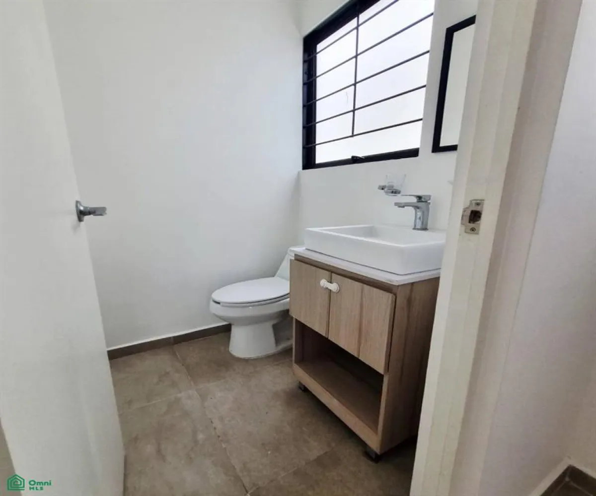 Casa En Venta,Adamar,Ave. Adamar 548 int. 80, Tlajomulco de Zuniga, Jalisco 45646, 2 Habitaciones,2 Baños,Ave. Adamar,2,MX251032040