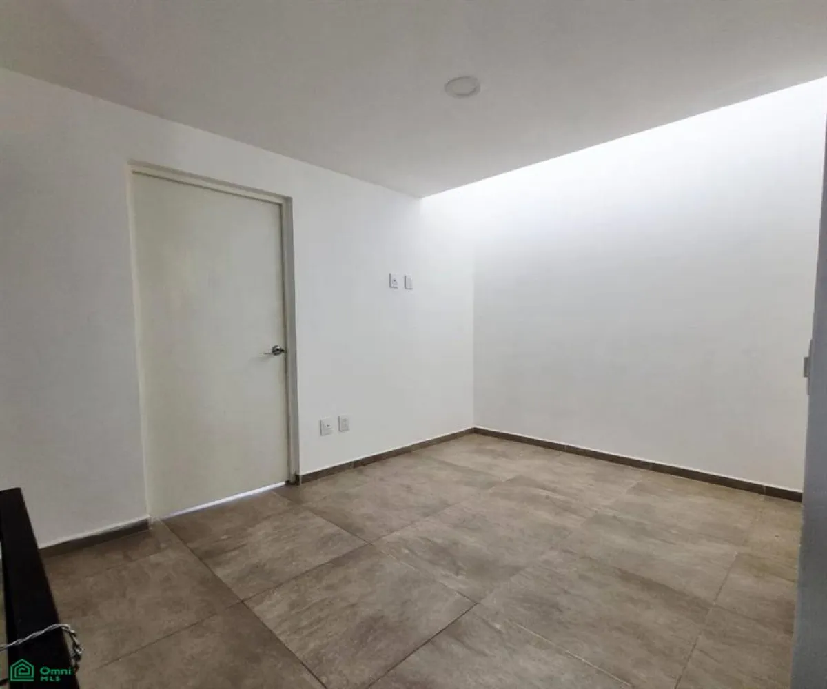 Casa En Venta,Adamar,Ave. Adamar 548 int. 80, Tlajomulco de Zuniga, Jalisco 45646, 2 Habitaciones,2 Baños,Ave. Adamar,2,MX251032040