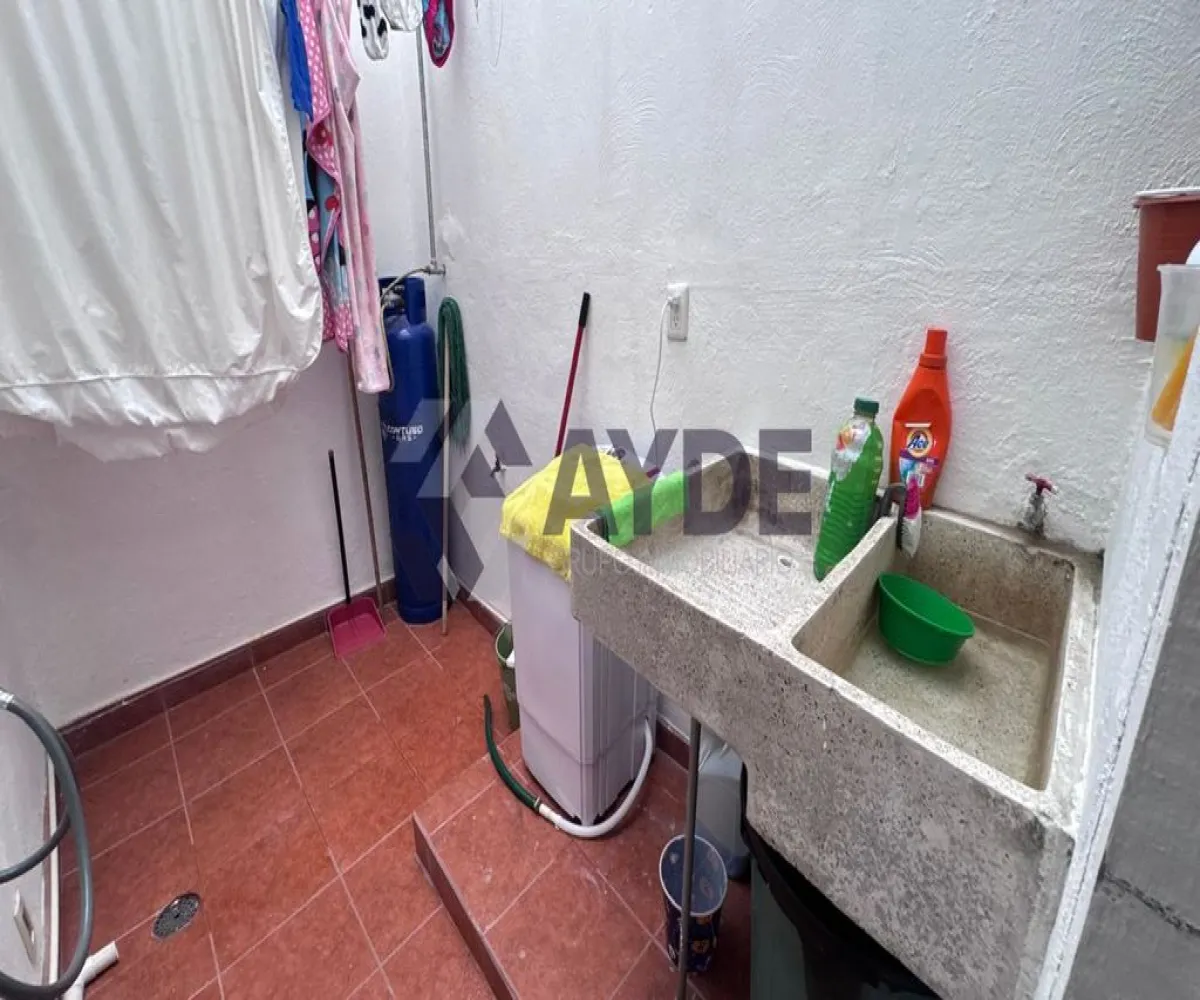 Casa En Venta,San Antonio,Calle Aldama 1633, Guadalajara, Jalisco 44800, 3 Habitaciones,1 Baño,Calle Aldama,1,pwhA3CM