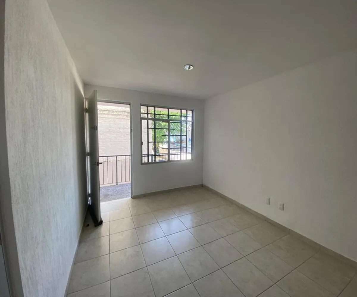 Departamento En Venta,De Santiago,Calle Herrera y Cairo 231, San Pedro Tlaquepaque, Jalisco 45500, 2 Habitaciones,1 Baño,Calle Herrera y Cairo,1,pY7tyDI