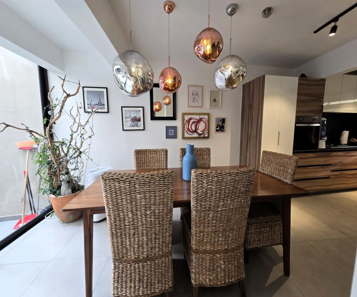 Casa En Venta,Juan Manuel Vallarta,Julio Verne 9, Zapopan, Jalisco 45110, 3 Habitaciones,3 Baños,Julio Verne,3,p73Pbil