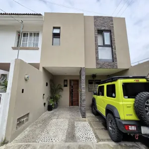 Casa En Venta,Juan Manuel Vallarta,Julio Verne 9, Zapopan, Jalisco 45110, 3 Habitaciones,3 Baños,Julio Verne,3,p73Pbil