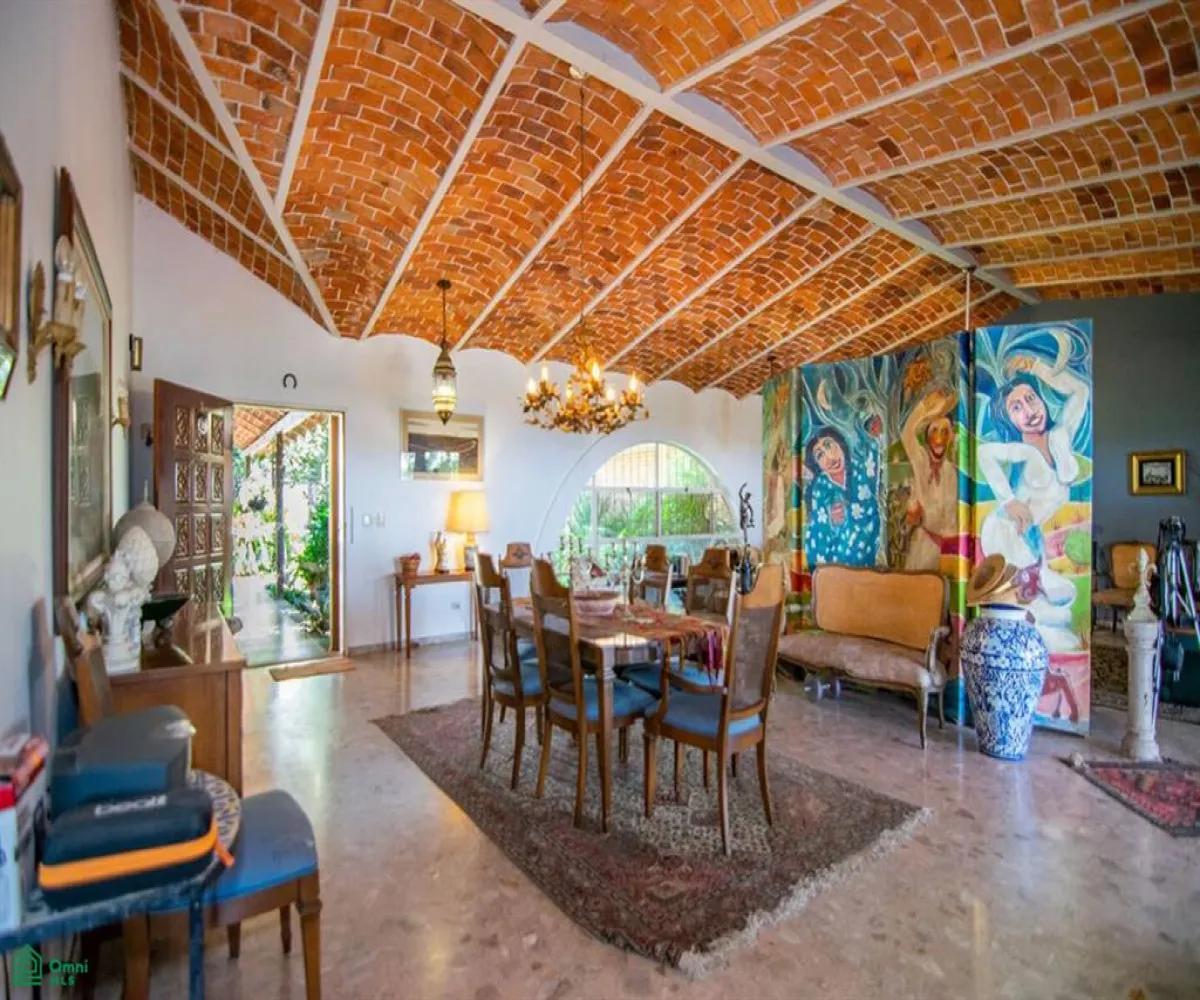 Casa En Venta,Vista del Lago (Country Club de Chapala),ALTA VISTA PONIENTE 109, Chapala, Jalisco 45901, 2 Habitaciones,4 Baños,ALTA VISTA PONIENTE,2,MX251032135