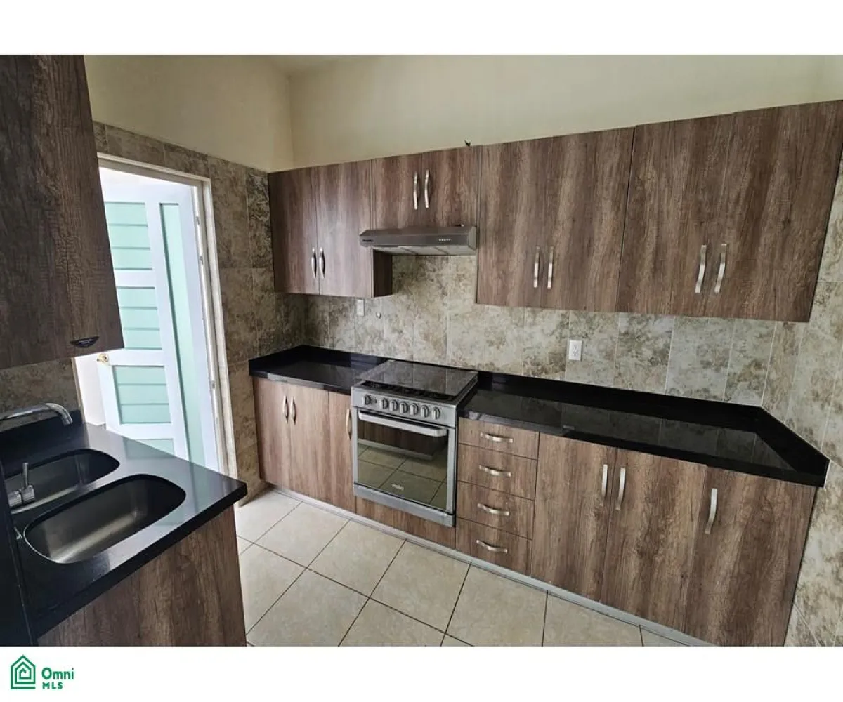 Casa En Venta,Jardines El Sauz,Isla Luzón 4092, Guadalajara, Jalisco 44987, 3 Habitaciones,2 Baños,Isla Luzón,2,MX251032736 Casa En Venta,Jardines El Sauz,Isla Luzón 4092, Guadalajara, Jalisco 44987, 3 Habitaciones,2 Baños,Isla Luzón,2,MX251032736