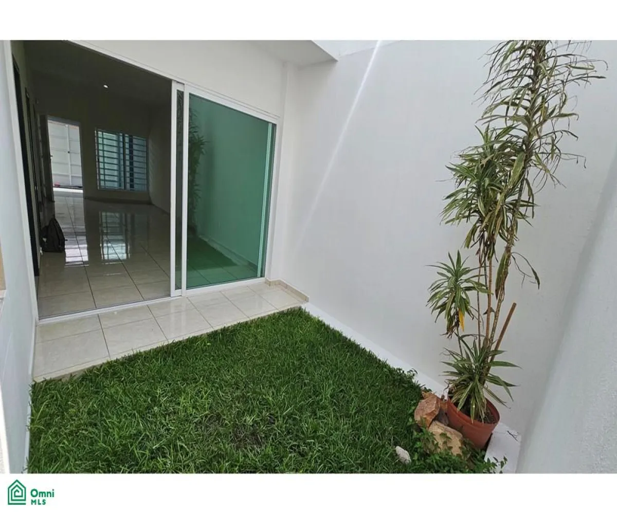 Casa En Venta,Jardines El Sauz,Isla Luzón 4092, Guadalajara, Jalisco 44987, 3 Habitaciones,2 Baños,Isla Luzón,2,MX251032736 Casa En Venta,Jardines El Sauz,Isla Luzón 4092, Guadalajara, Jalisco 44987, 3 Habitaciones,2 Baños,Isla Luzón,2,MX251032736