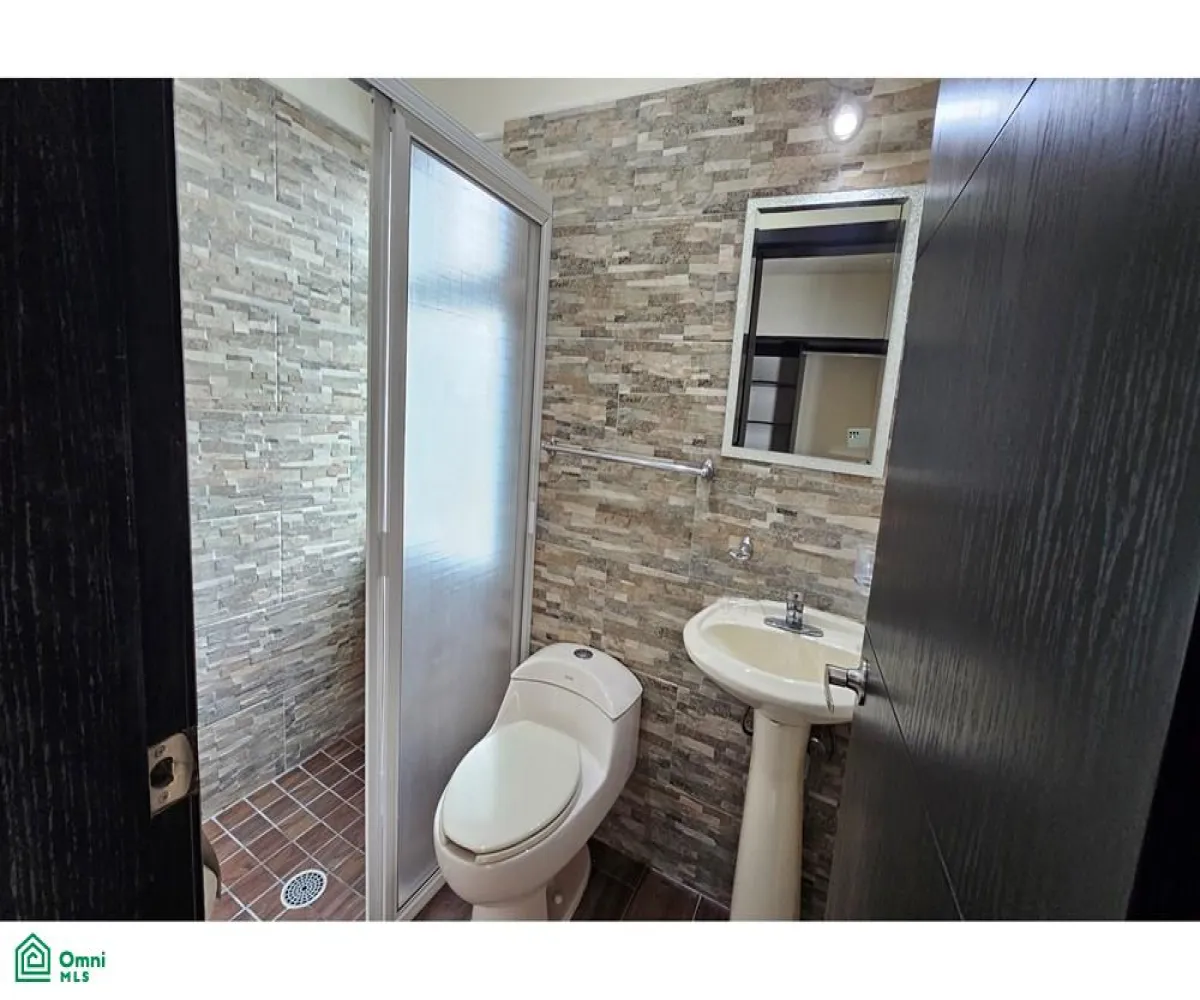 Casa En Venta,Jardines El Sauz,Isla Luzón 4092, Guadalajara, Jalisco 44987, 3 Habitaciones,2 Baños,Isla Luzón,2,MX251032736 Casa En Venta,Jardines El Sauz,Isla Luzón 4092, Guadalajara, Jalisco 44987, 3 Habitaciones,2 Baños,Isla Luzón,2,MX251032736