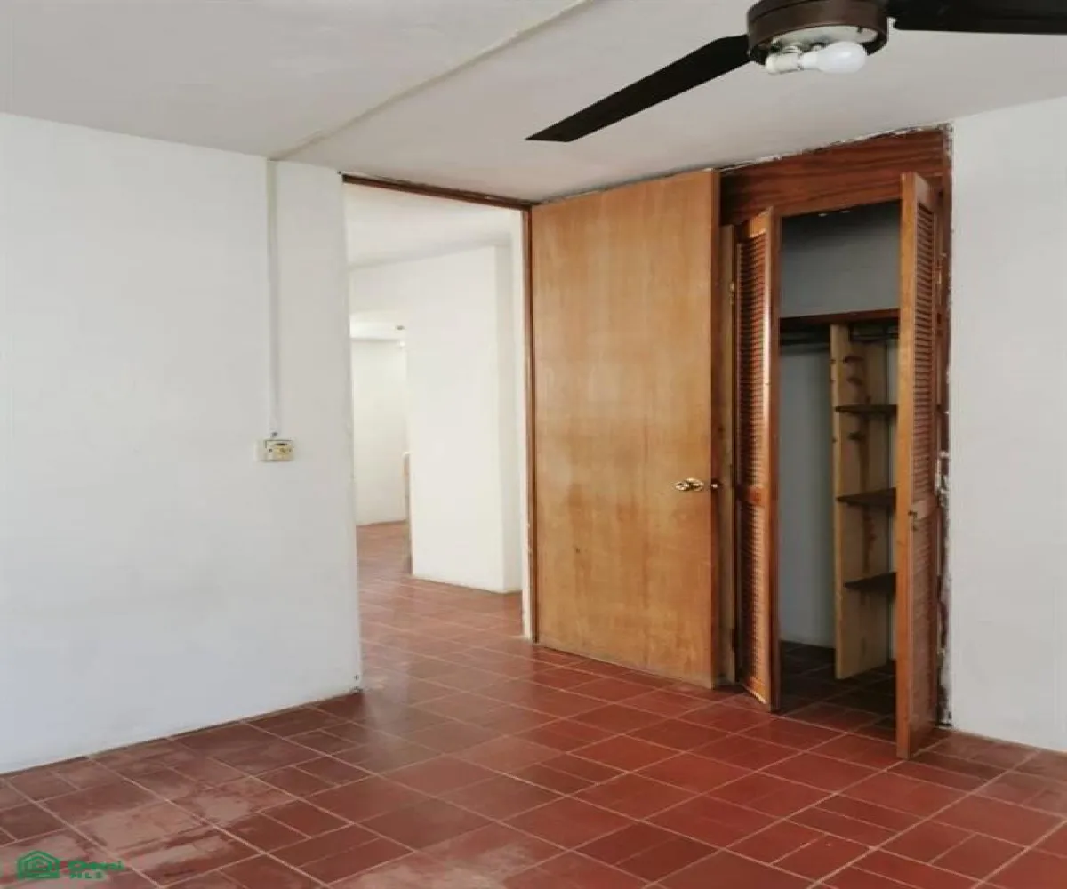 Departamento En Venta,Versalles,Francia 160 T E D 5, Puerto Vallarta, Jalisco 48310, 2 Habitaciones,1 Baño,Francia,3,MX251033017 Departamento En Venta,Versalles,Francia 160 T E D 5, Puerto Vallarta, Jalisco 48310, 2 Habitaciones,1 Baño,Francia,3,MX251033017