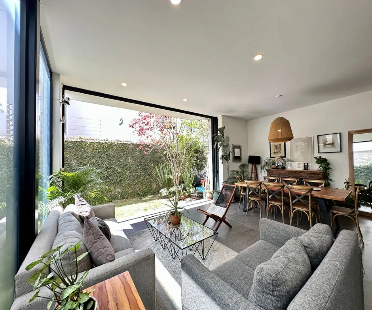Casa En Venta,Bosques Vallarta,Circuito del Bosque 217, Zapopan, Jalisco 45134, 3 Habitaciones,4 Baños,Circuito del Bosque,3,prkqAPZ Casa En Venta,Bosques Vallarta,Circuito del Bosque 217, Zapopan, Jalisco 45134, 3 Habitaciones,4 Baños,Circuito del Bosque,3,prkqAPZ