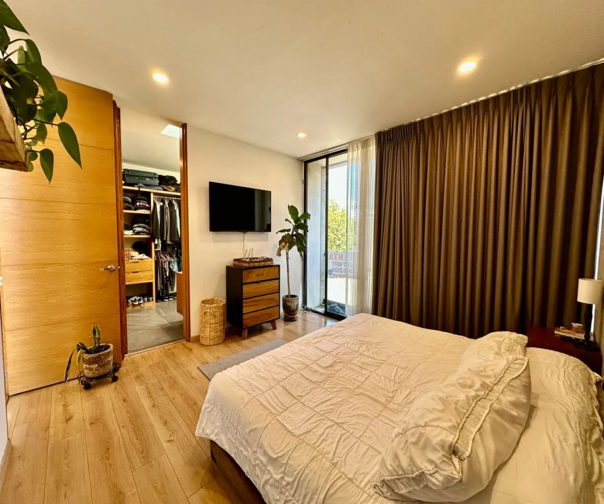 Casa En Venta,Bosques Vallarta,Circuito del Bosque 217, Zapopan, Jalisco 45134, 3 Habitaciones,4 Baños,Circuito del Bosque,3,prkqAPZ Casa En Venta,Bosques Vallarta,Circuito del Bosque 217, Zapopan, Jalisco 45134, 3 Habitaciones,4 Baños,Circuito del Bosque,3,prkqAPZ
