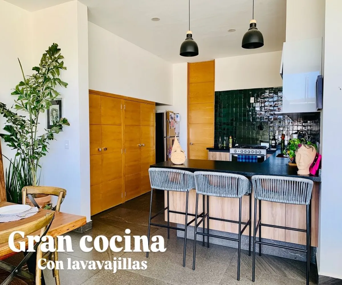 Casa En Venta,Bosques Vallarta,Circuito del Bosque 217, Zapopan, Jalisco 45134, 3 Habitaciones,4 Baños,Circuito del Bosque,3,prkqAPZ Casa En Venta,Bosques Vallarta,Circuito del Bosque 217, Zapopan, Jalisco 45134, 3 Habitaciones,4 Baños,Circuito del Bosque,3,prkqAPZ