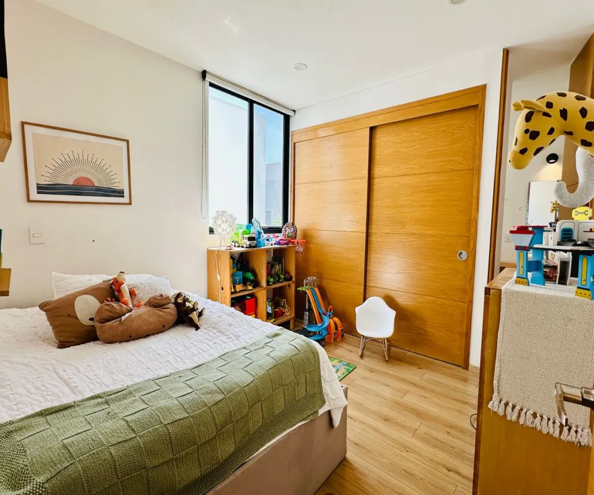 Casa En Venta,Bosques Vallarta,Circuito del Bosque 217, Zapopan, Jalisco 45134, 3 Habitaciones,4 Baños,Circuito del Bosque,3,prkqAPZ Casa En Venta,Bosques Vallarta,Circuito del Bosque 217, Zapopan, Jalisco 45134, 3 Habitaciones,4 Baños,Circuito del Bosque,3,prkqAPZ