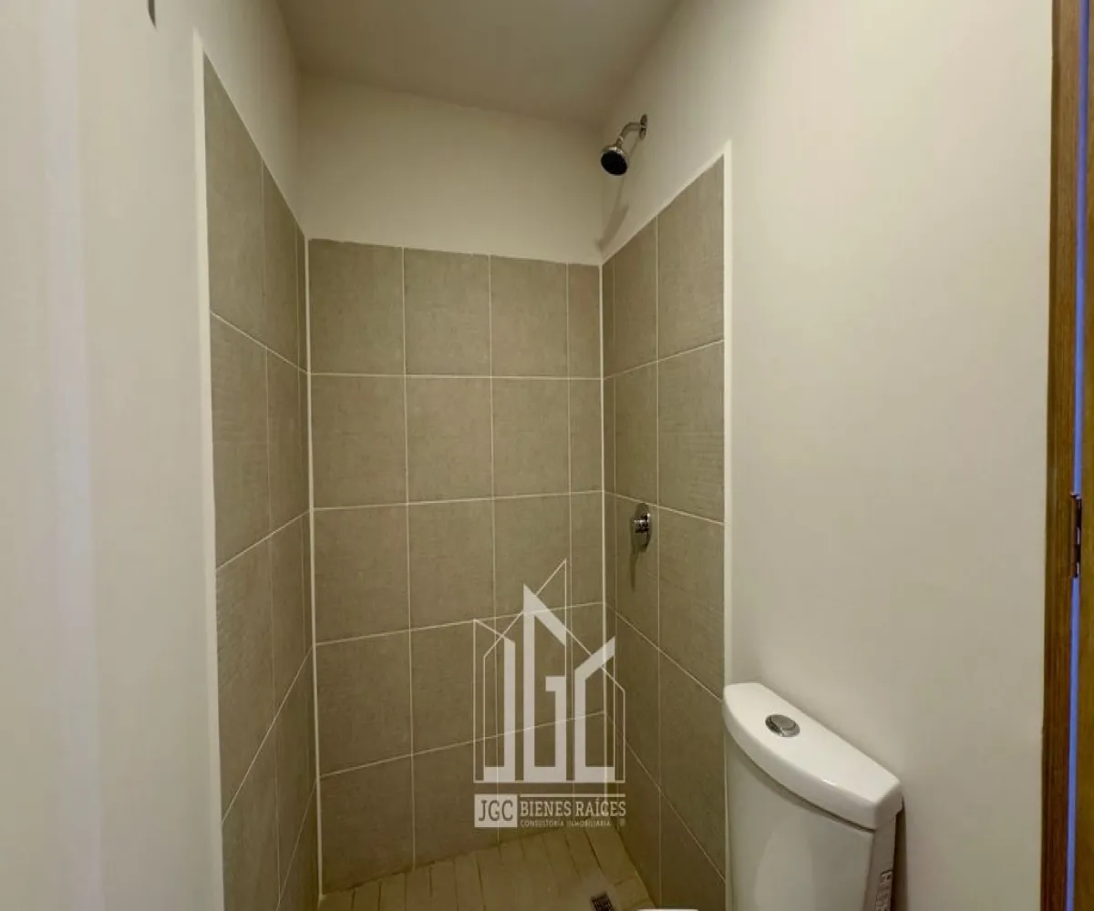 Departamento En Venta,Zapopan Centro,Avenida José Parres Arias 175 704, Zapopan, Jalisco 45160, 2 Habitaciones,2 Baños,Avenida José Parres Arias,1,pLE775U Departamento En Venta,Zapopan Centro,Avenida José Parres Arias 175 704, Zapopan, Jalisco 45160, 2 Habitaciones,2 Baños,Avenida José Parres Arias,1,pLE775U